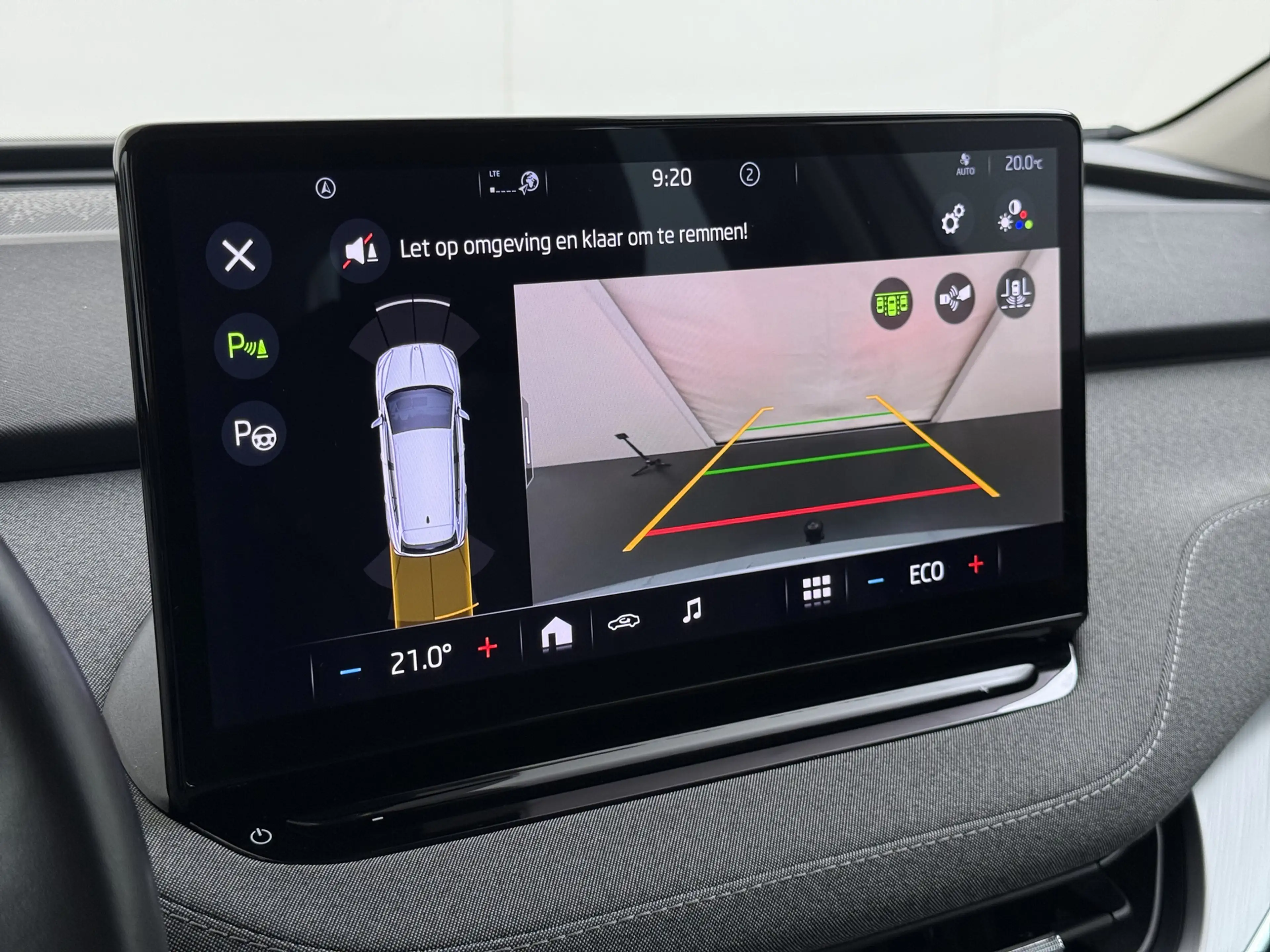 Skoda Enyaq iV 60 SOH 91% Trekhaak Camera P-Assist Apple Carpl — photo 13