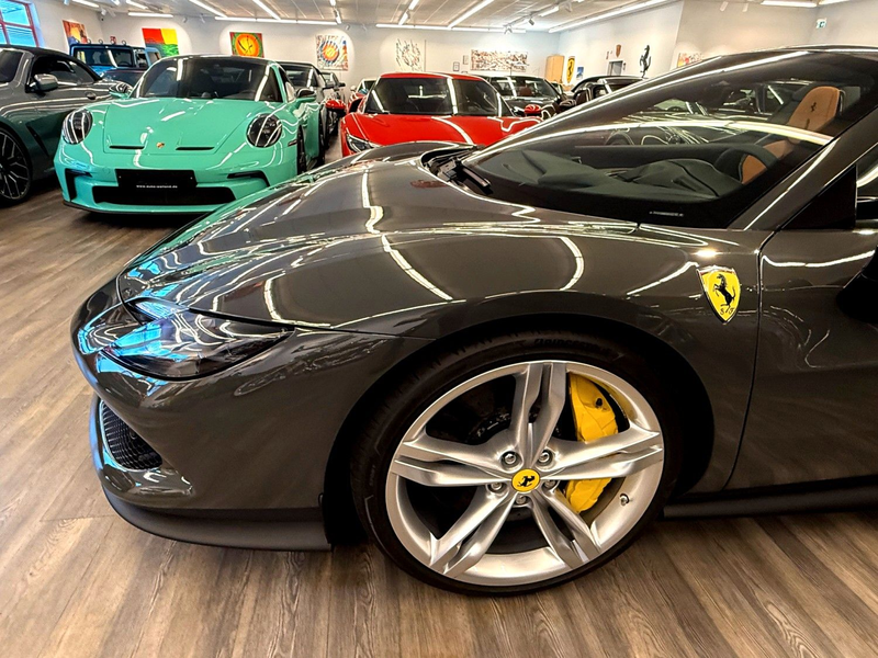 Ferrari 296 GTS Spider  Lift Carbon Sitze Grigio Scuro — photo 14