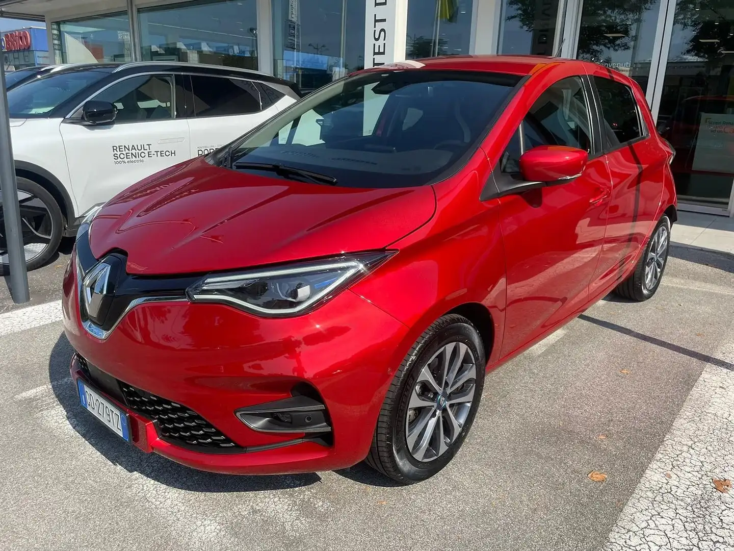 Renault ZOE Intens R135 e-shifter RENAULT - INTENS R135 Rosso - 1