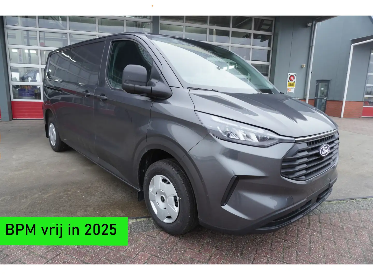 Ford Transit Custom 300L 2.0 TDCI 136PK L2H1 Trend Nr. V020 | Airco | Grijs - 1