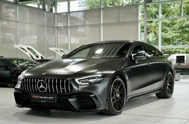 Mercedes-Benz Amg GT view 4