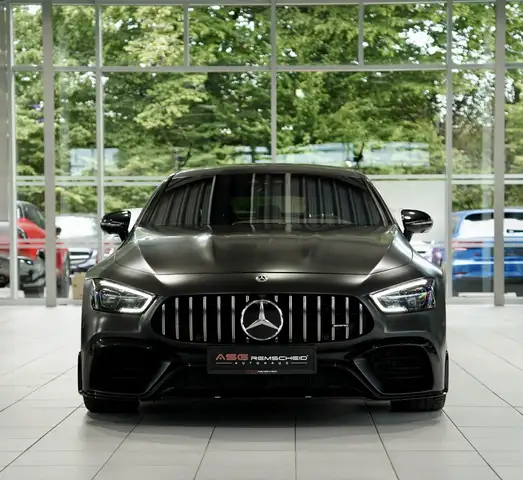 Mercedes-Benz Amg GT view 3