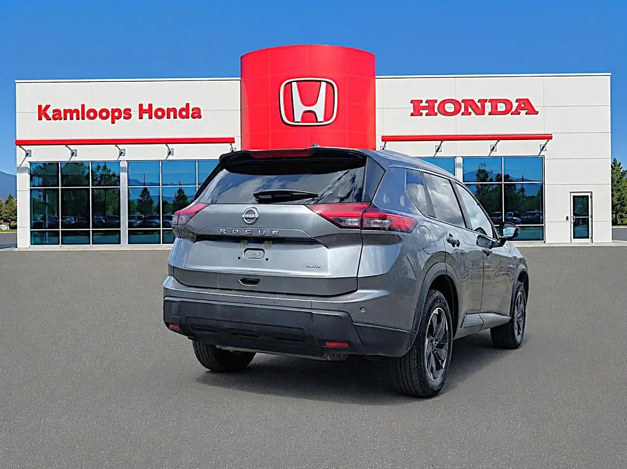 Nissan Rogue снимка Nissan Rogue