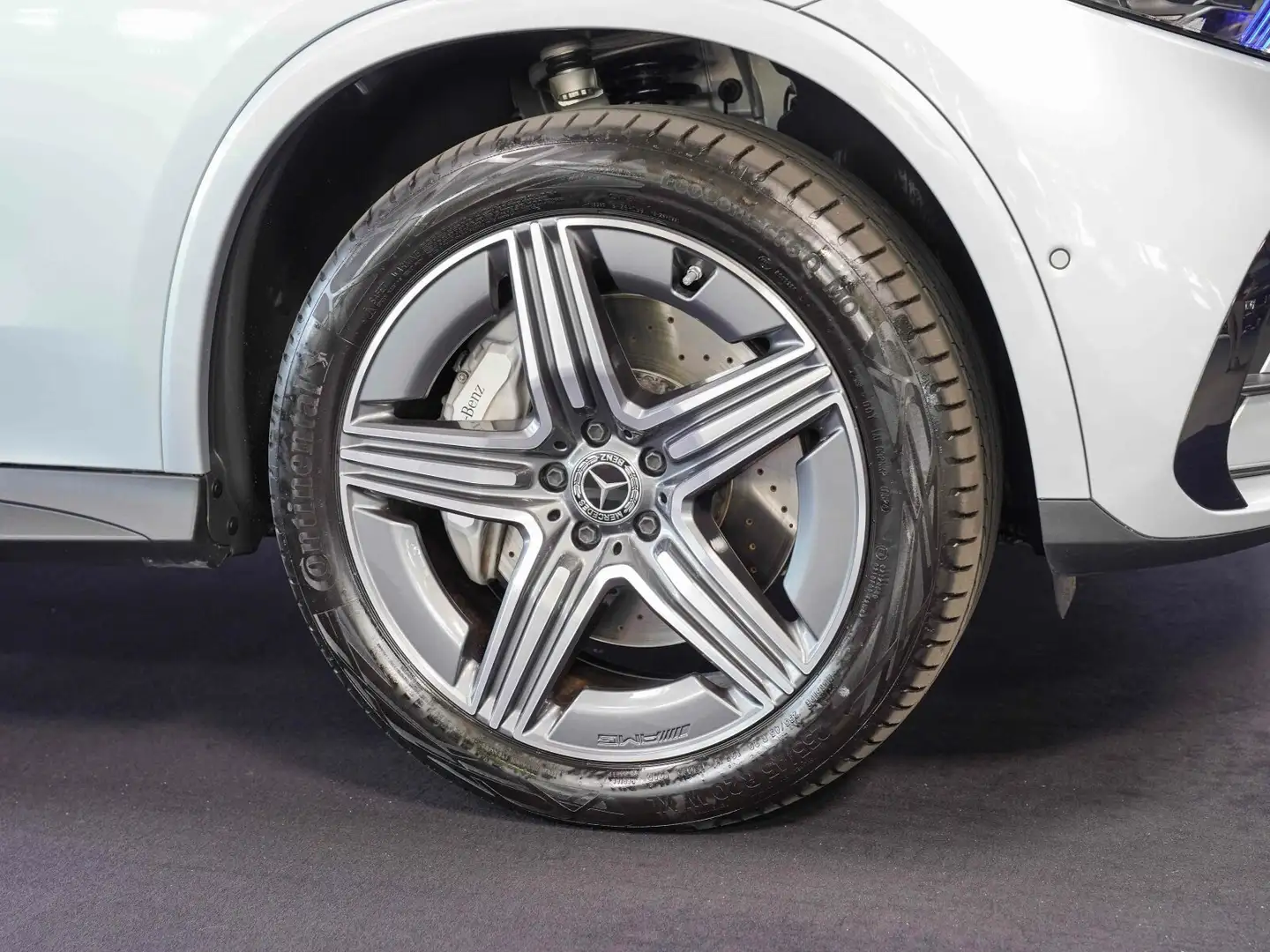 Mercedes-Benz GLC 300 GLC 300 de 4M AMG Line Fahrassistenz AHK KEYLESS Silber - 2