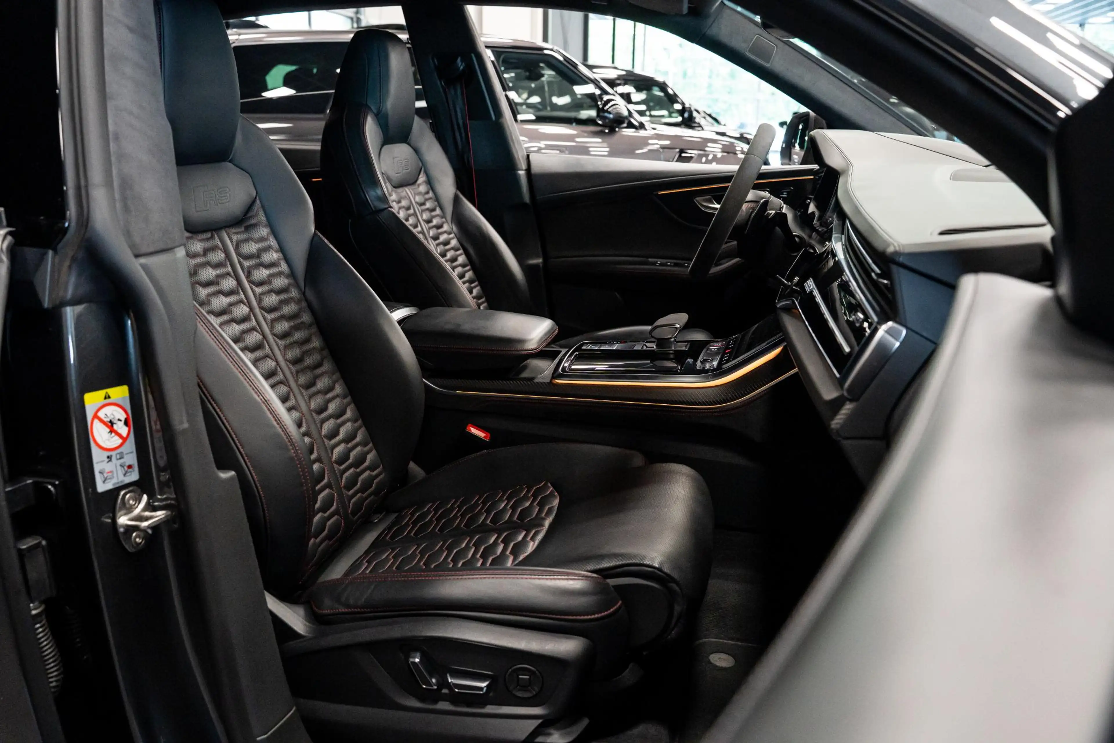Audi RS Q8 4.0 TFSI Quattro *Bang & Olufsen / Standkachel / S — photo 18