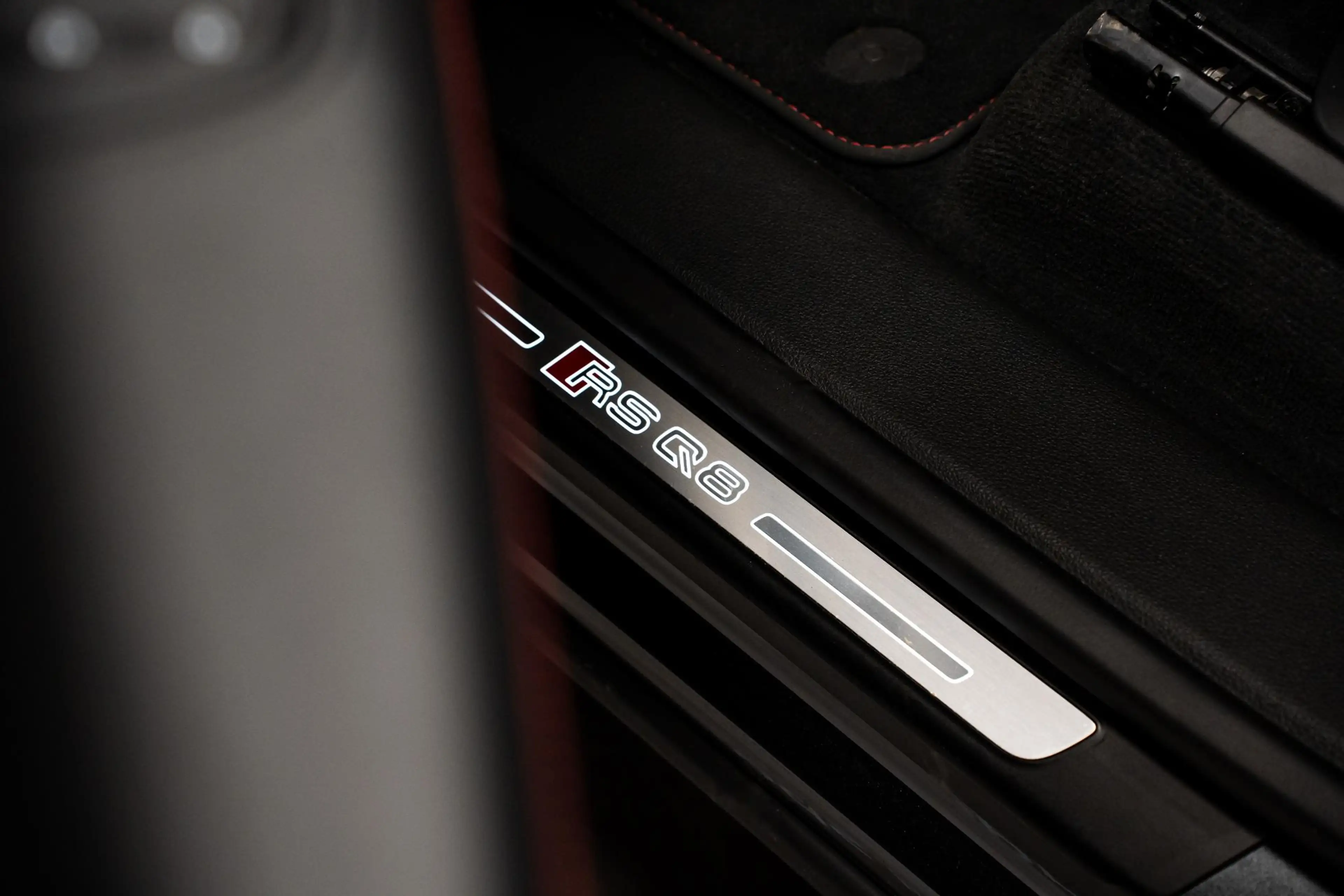 Audi RS Q8 4.0 TFSI Quattro *Bang & Olufsen / Standkachel / S — photo 9