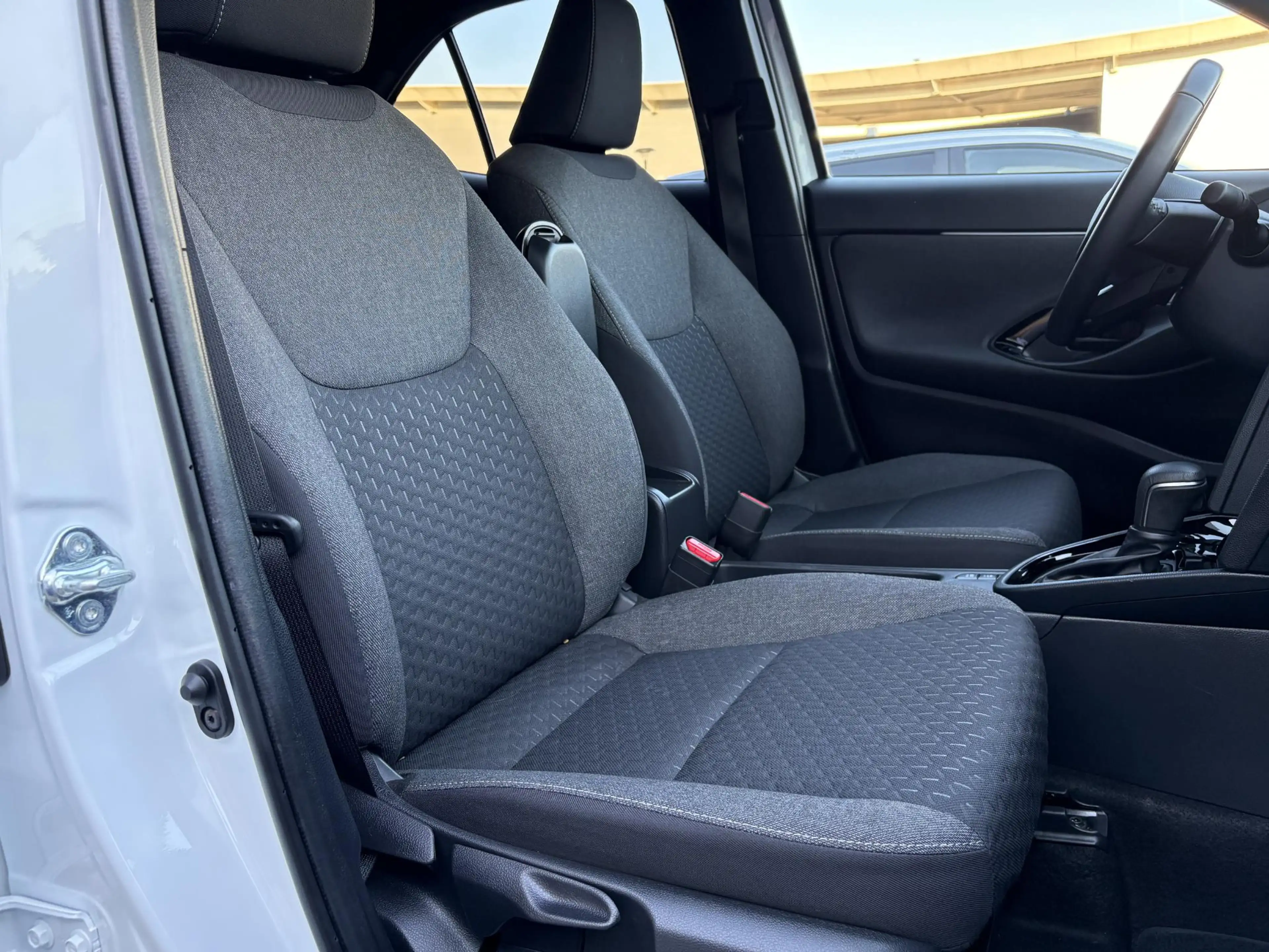 Toyota Yaris Cross 1.5 Hybrid 115 First Edition CAMERA ADAPTIVE CRUIS — photo 13