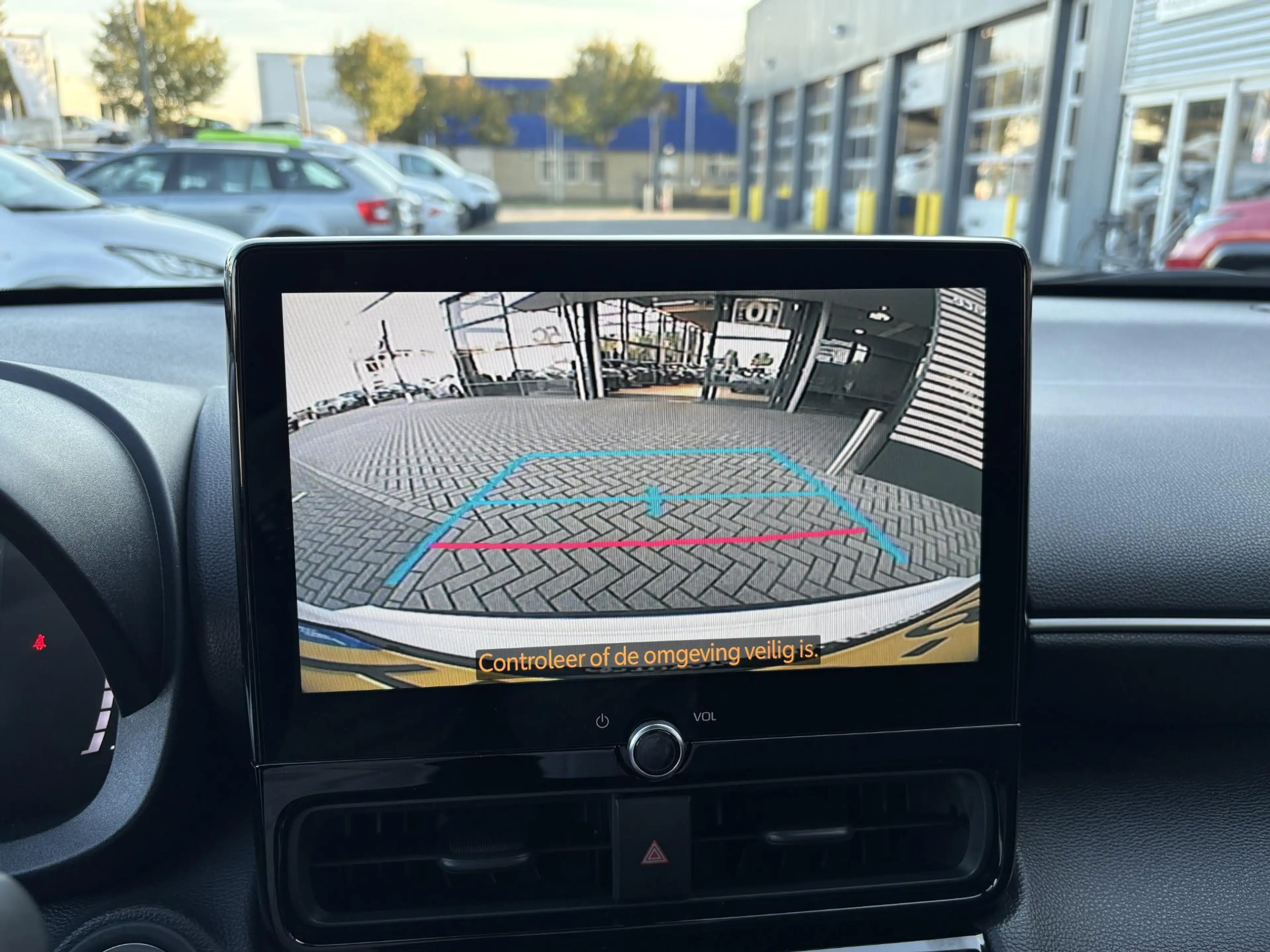 Toyota Yaris Cross 1.5 Hybrid 115 First Edition CAMERA ADAPTIVE CRUIS — photo 17