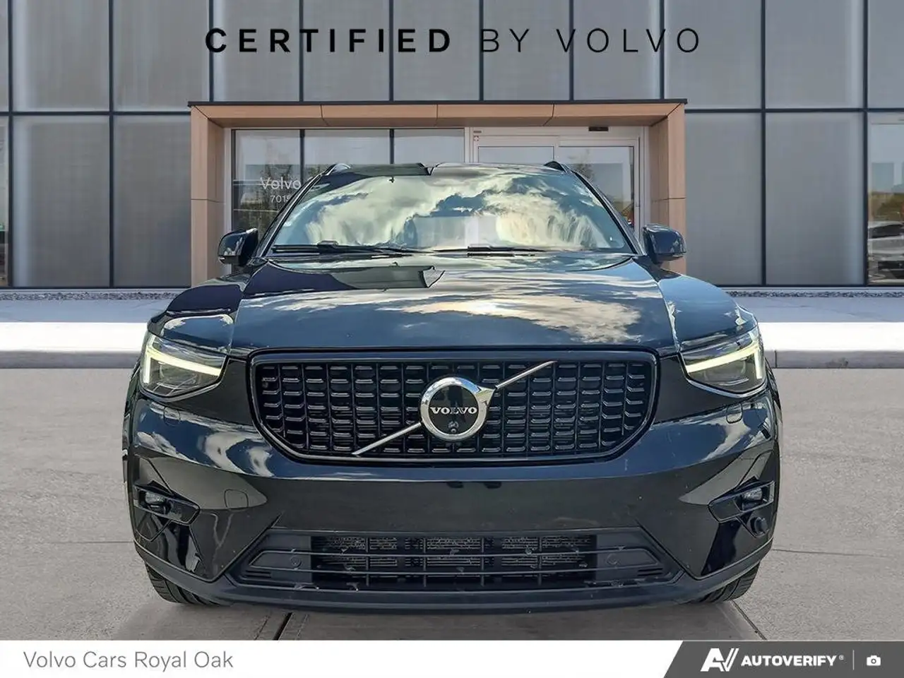 Volvo XC40 снимка Volvo XC40