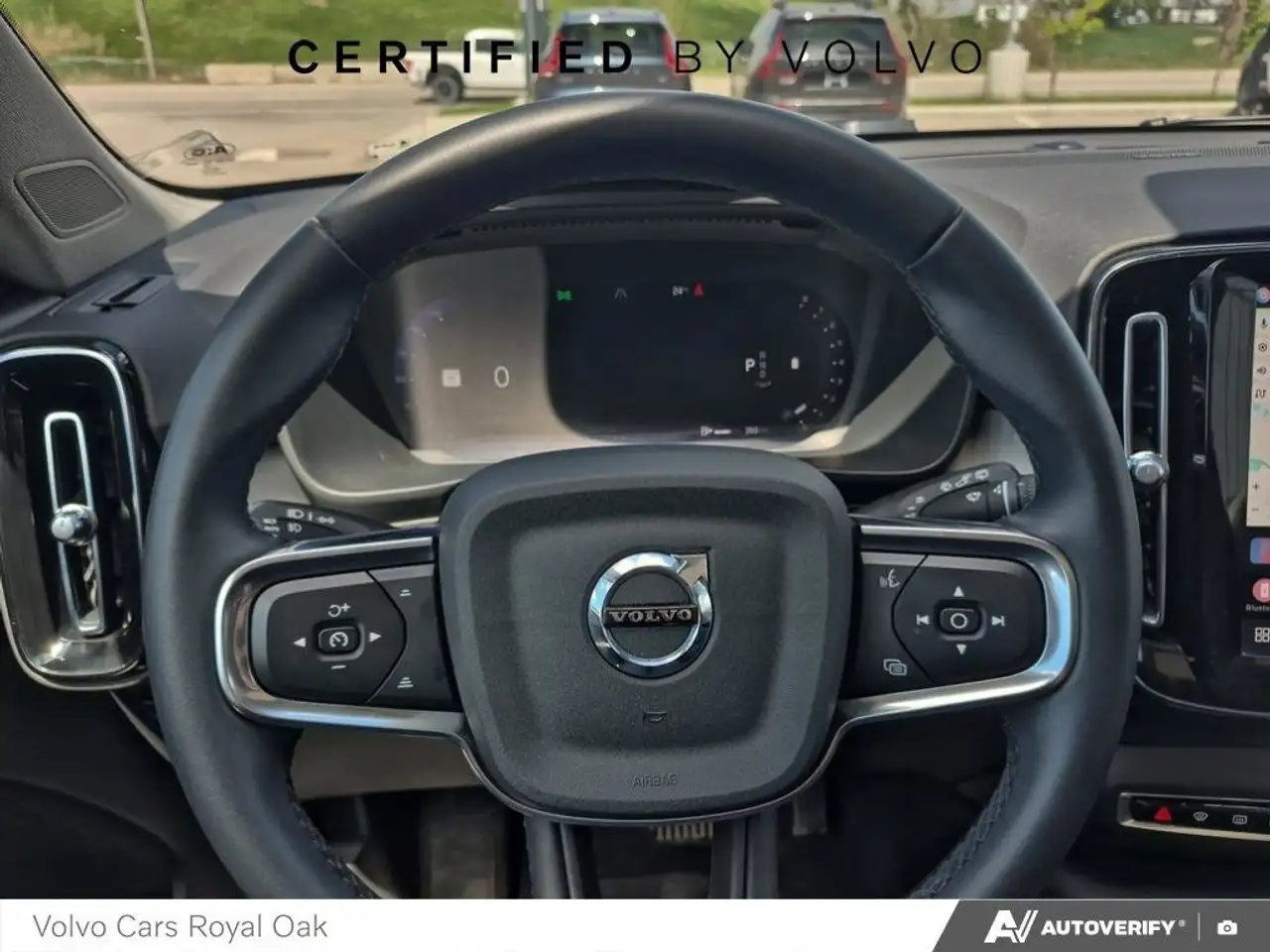 Volvo XC40 снимка Volvo XC40