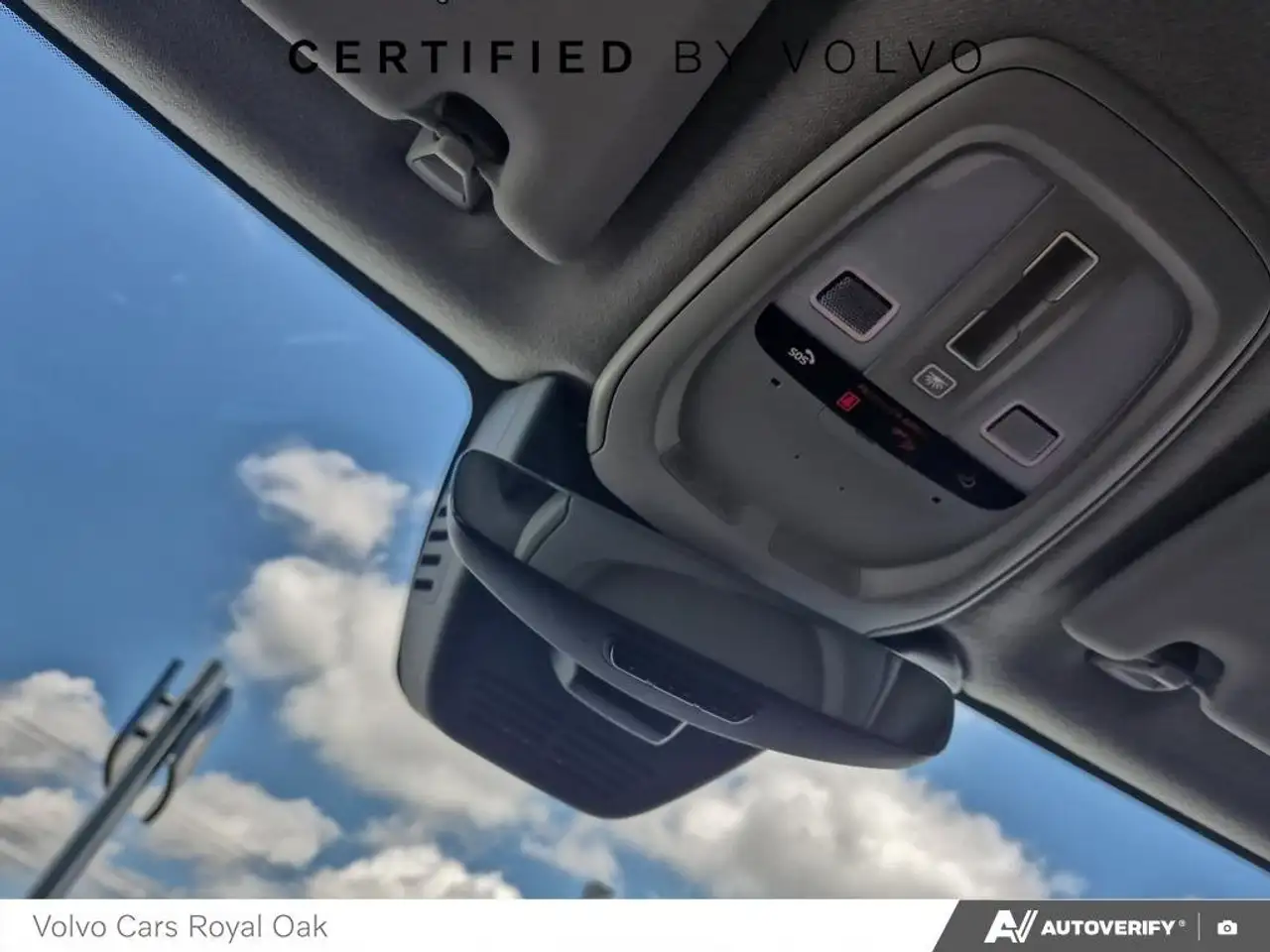Volvo XC40 снимка Volvo XC40