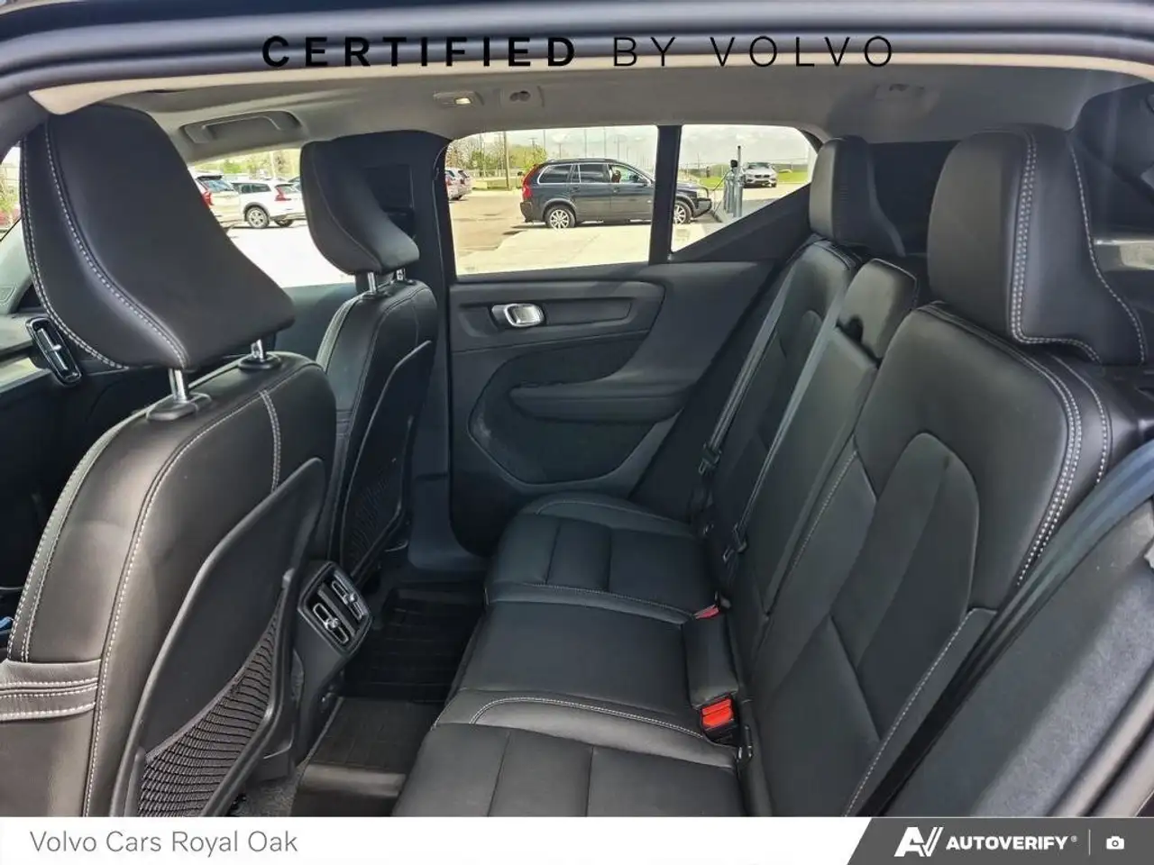 Volvo XC40 снимка Volvo XC40