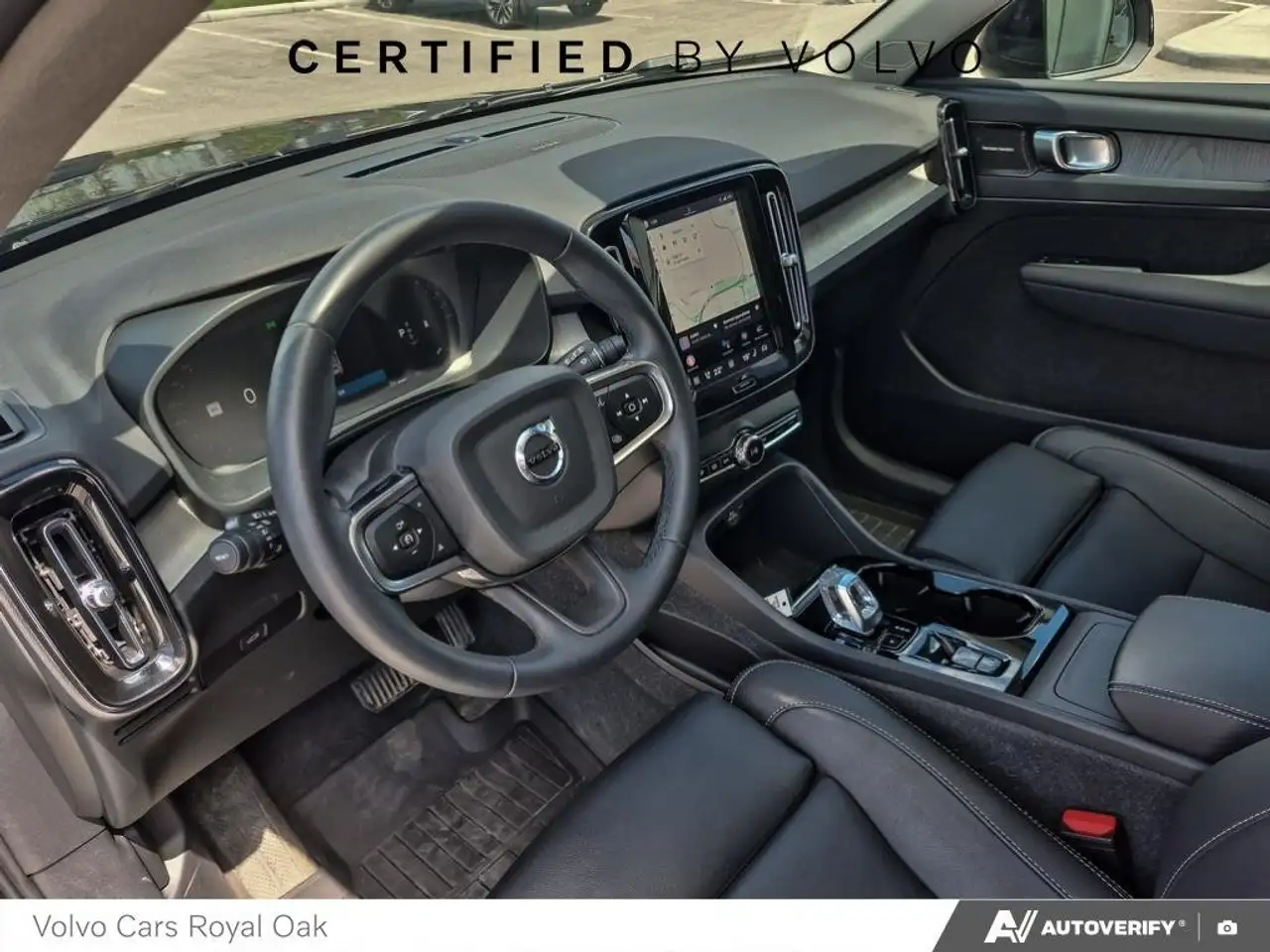 Volvo XC40 снимка Volvo XC40