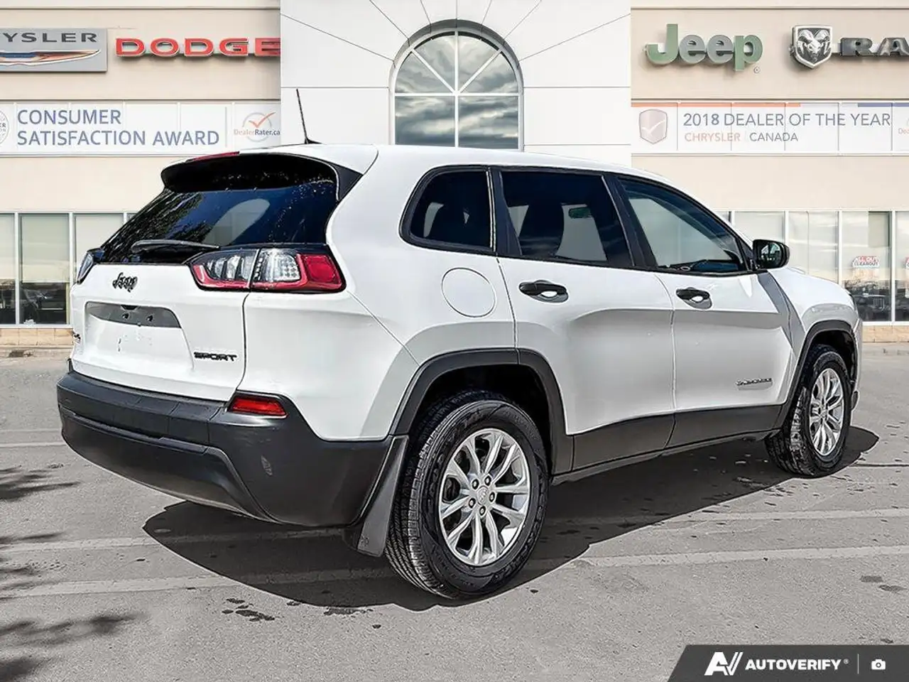 Jeep Cherokee photo Jeep Cherokee