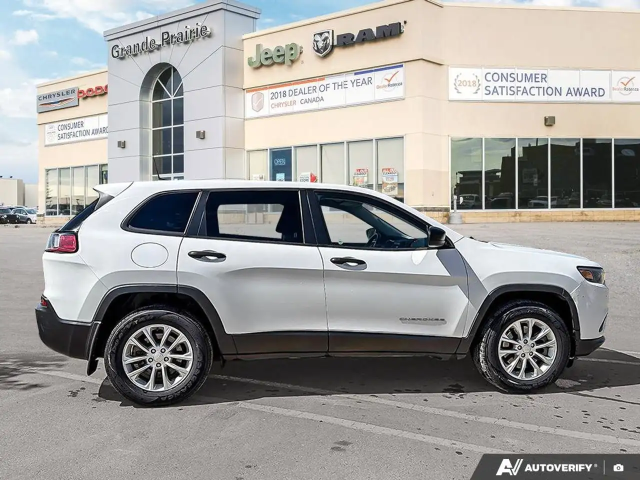Jeep Cherokee photo Jeep Cherokee