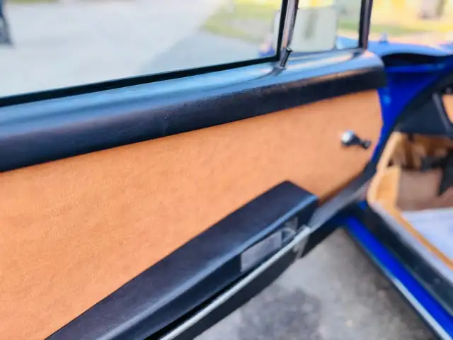 Porsche 911 view 30