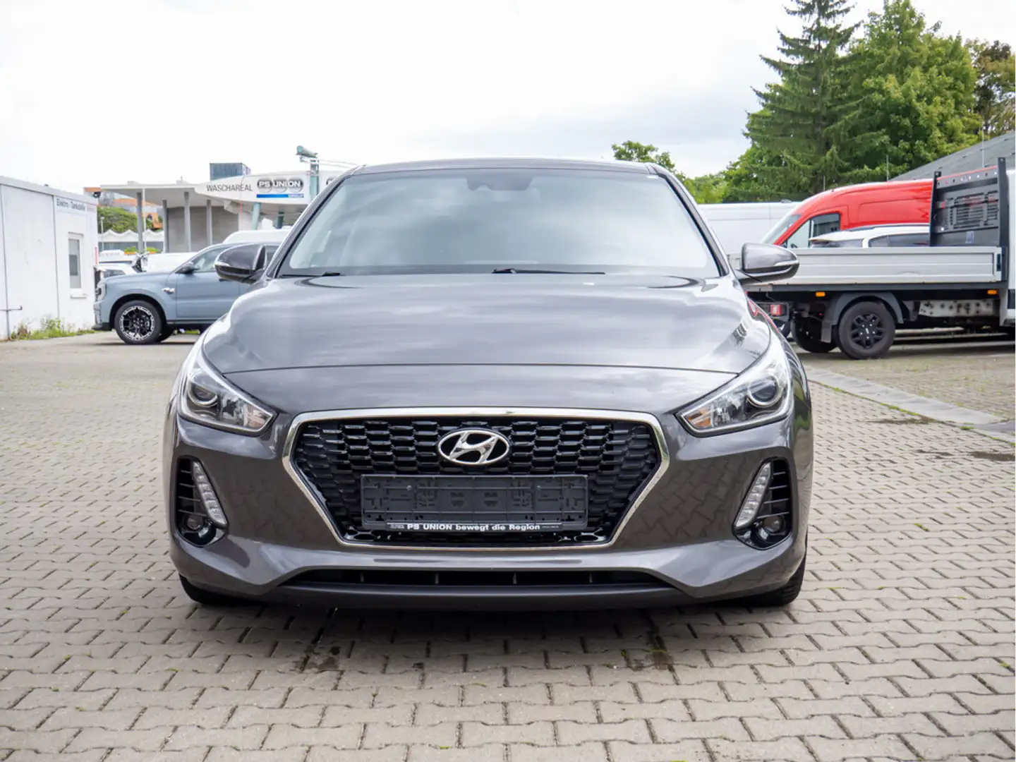 Hyundai i30 1.0 Trend KLIMA PDC SHZ KAMERA NAVI Marrón - 2