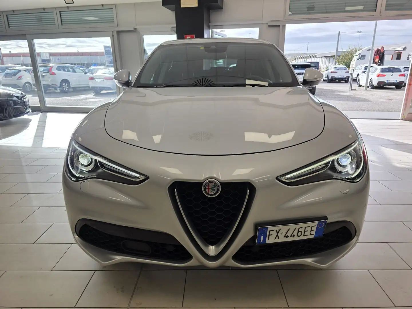 Alfa Romeo Stelvio 2.2 Lusso Q4 210cv auto iva esposta prezzo realele Argento - 2