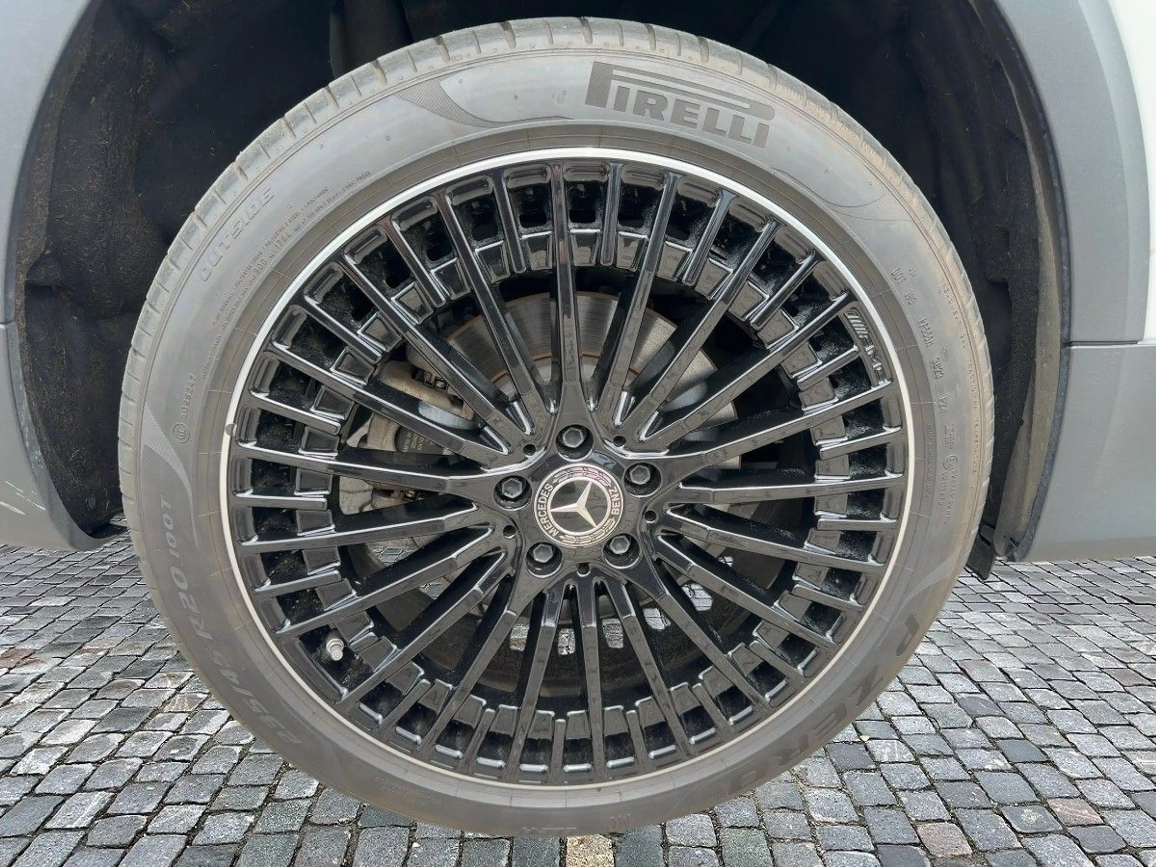 Mercedes-Benz EQB 350 4MATIC AMG Line KeyGo PTS Shz LED Ambi — photo 12