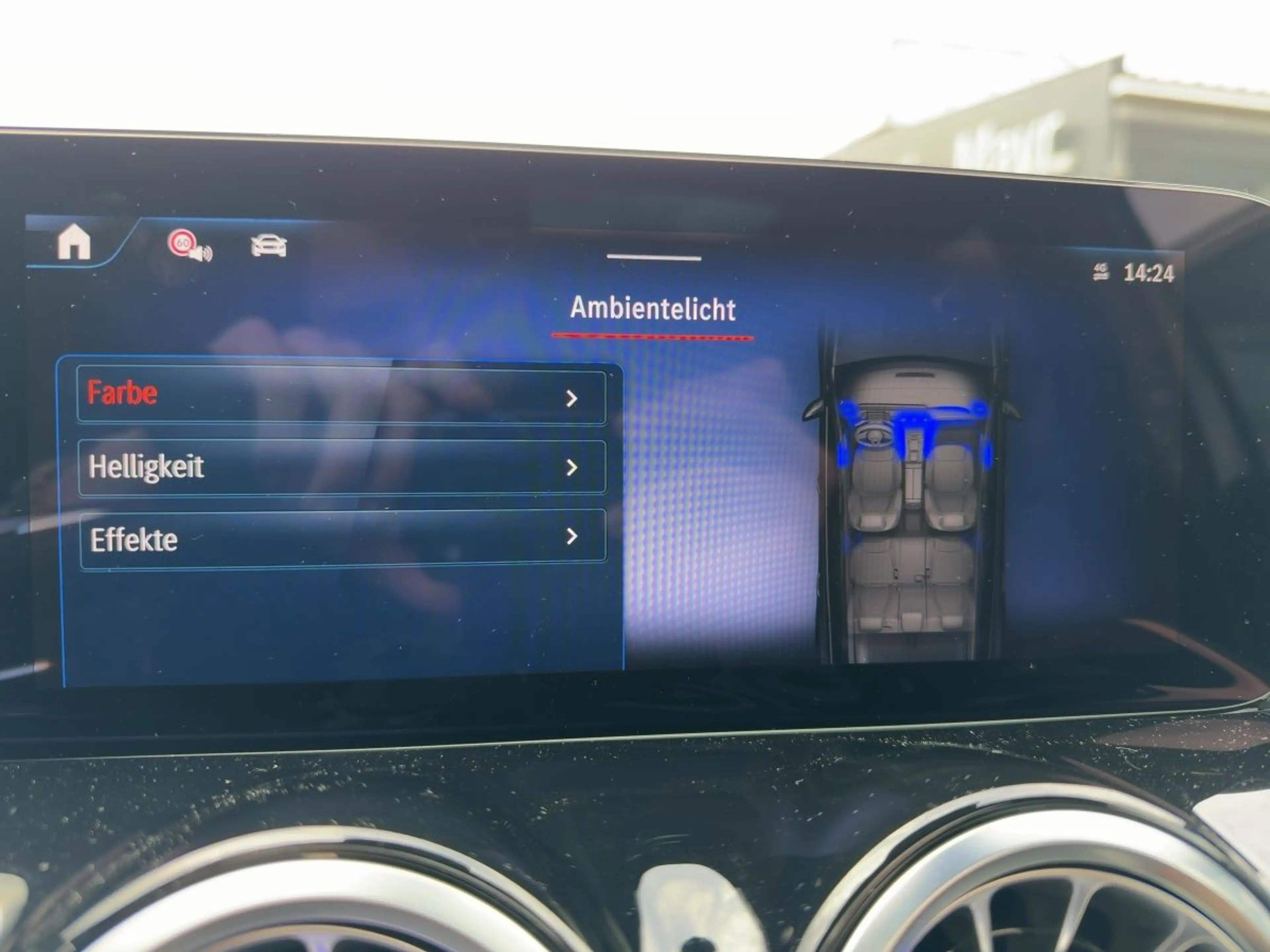 Mercedes-Benz EQB 350 4MATIC AMG Line KeyGo PTS Shz LED Ambi — photo 7