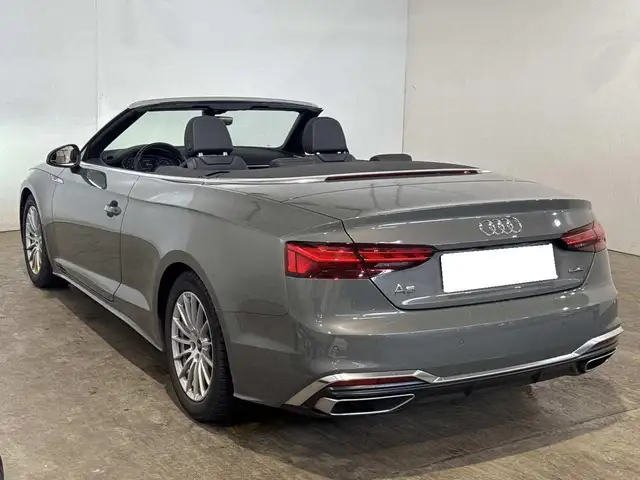 Audi A5 view 4