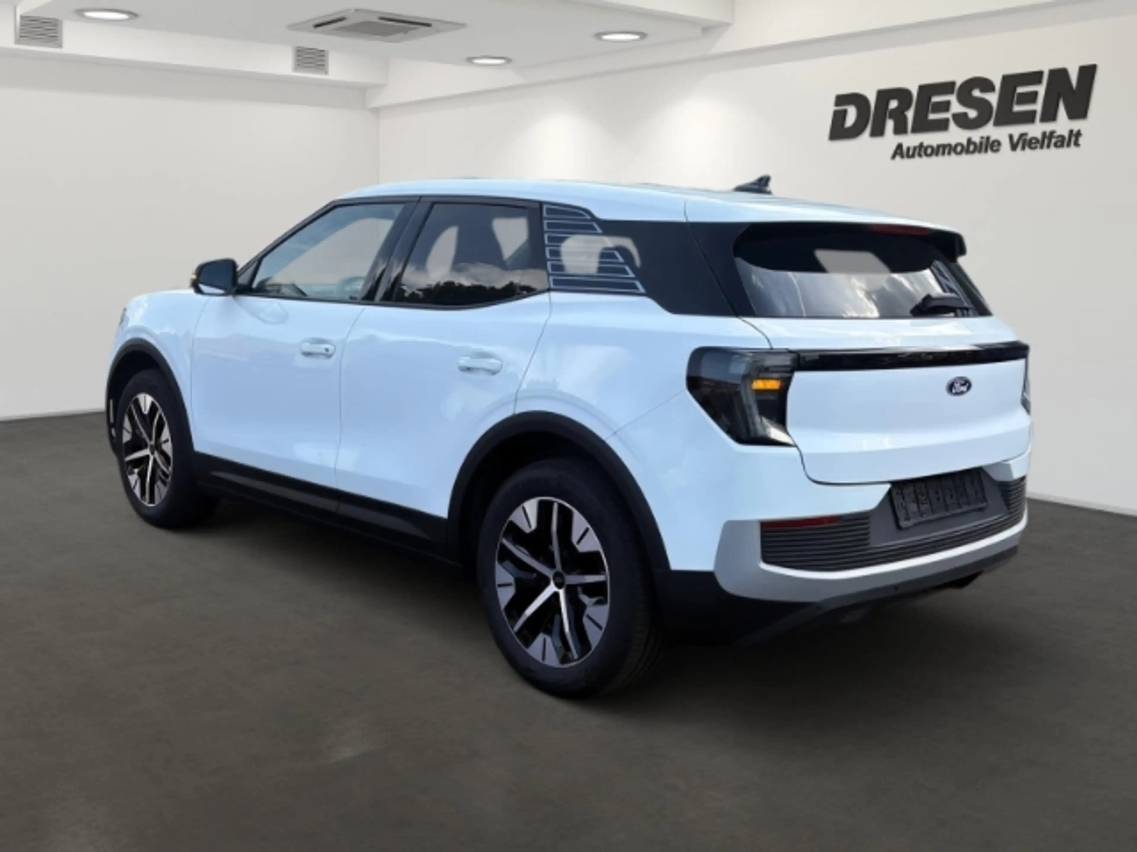 Ford Explorer AWD Standard Fahrerassistenz-Paket + El. Heckklapp — photo 5