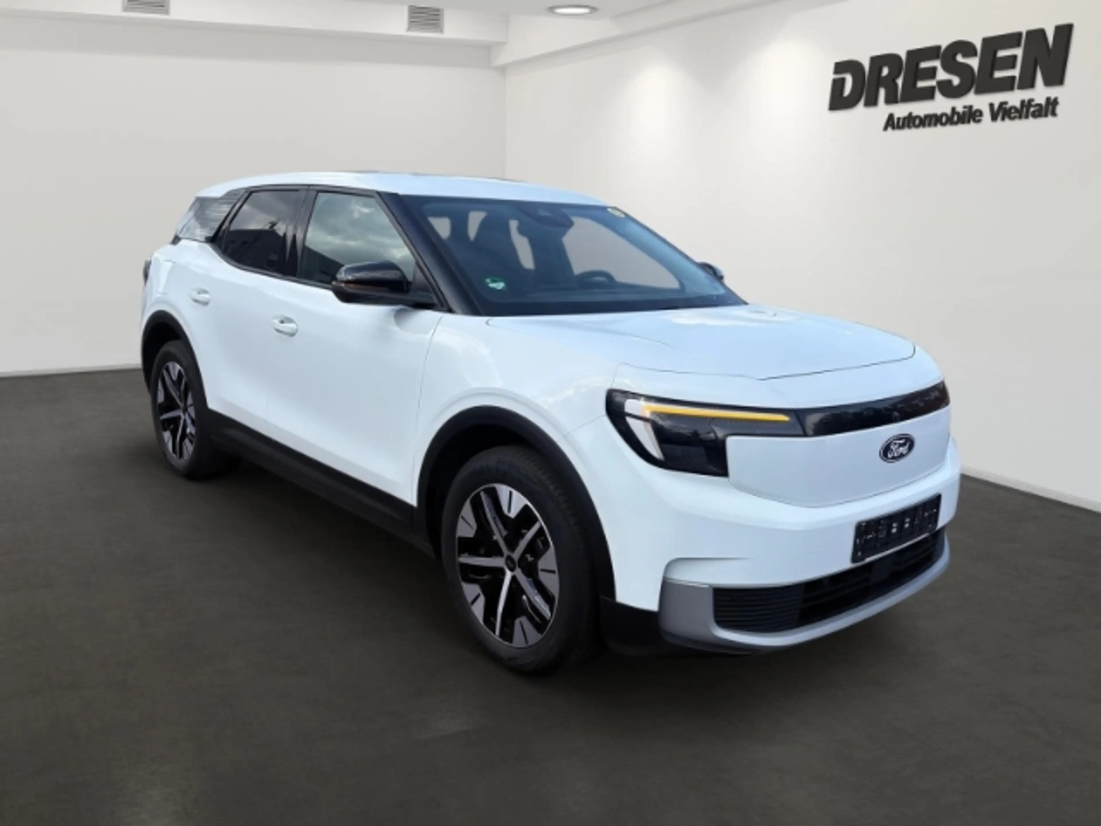 Ford Explorer AWD Standard Fahrerassistenz-Paket + El. Heckklapp — photo 3