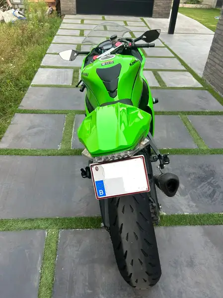 Kawasaki Ninja ZX-10R - foto 8