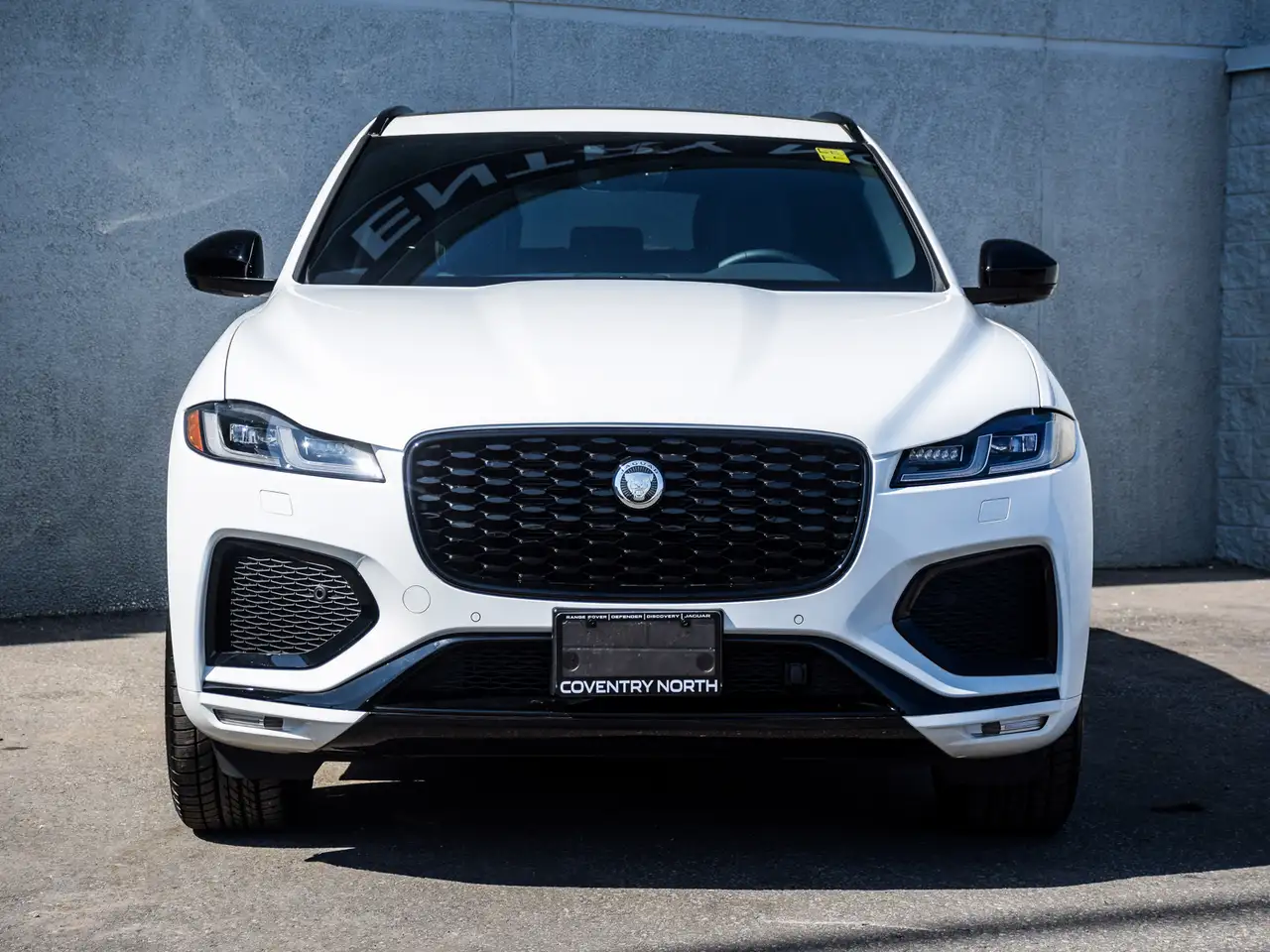 Jaguar F-Pace снимка Jaguar F-Pace