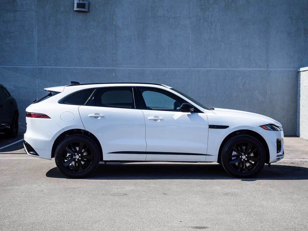 Jaguar F-Pace снимка Jaguar F-Pace