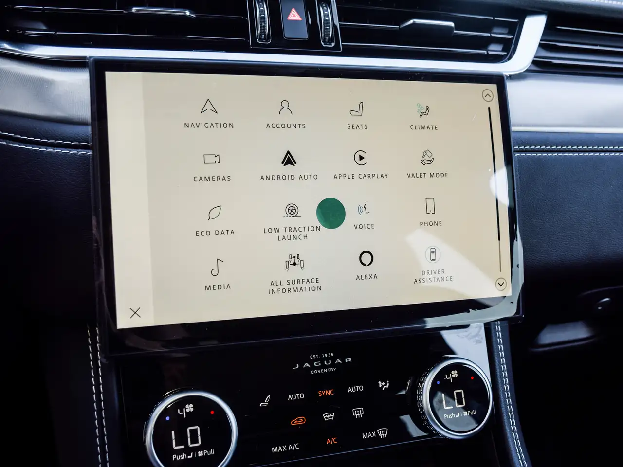 Jaguar F-Pace снимка Jaguar F-Pace