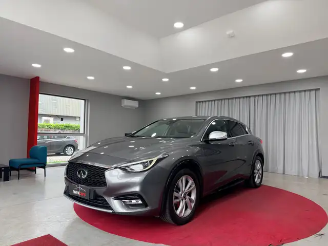 Infiniti Q30 Q30 1.5d Premium City Black 109cv automatico OK NEOPATENTATI