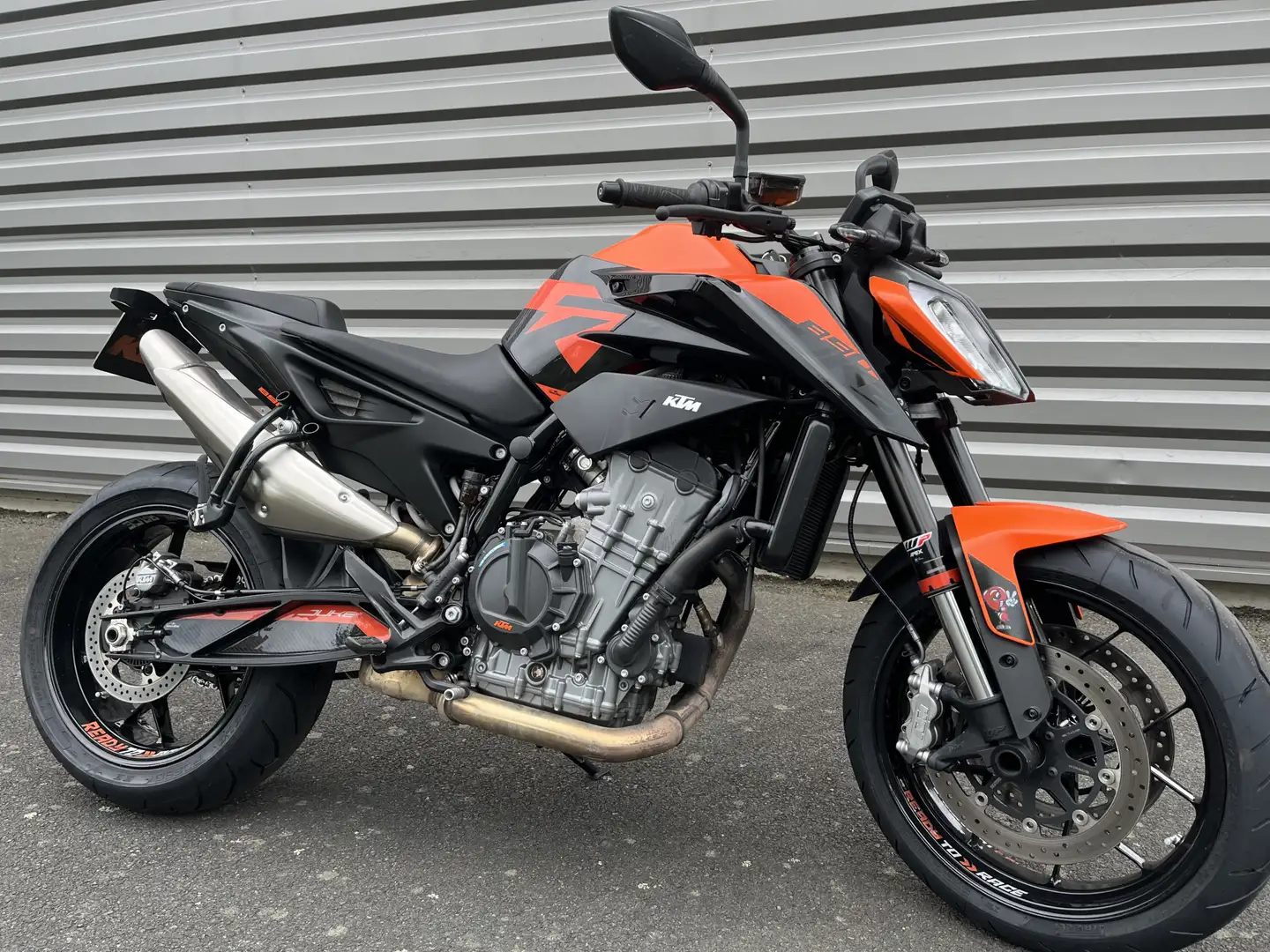 KTM 890 Duke - 2