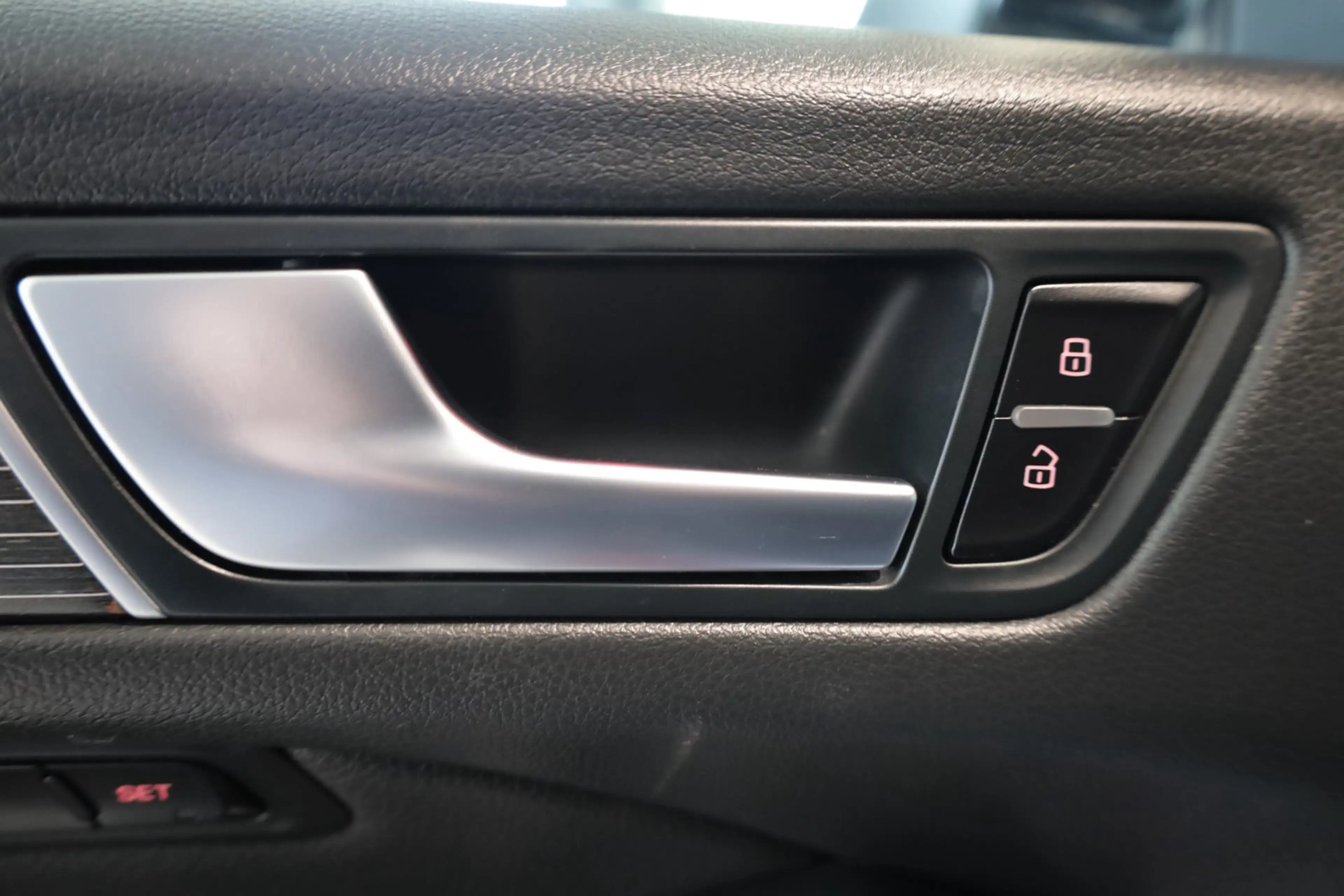 Audi SQ5 3.0 TDI competition quattro *PANO/STANDHEIZ.* — photo 12