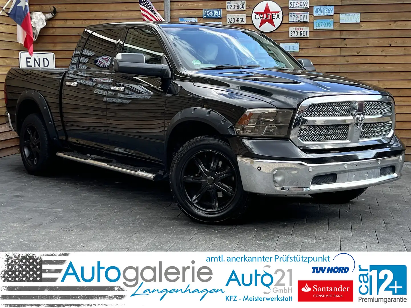Dodge RAM 1500 EcoDiesel 3.0 Crew 4x4 PDC Leder AHK Schwarz - 1