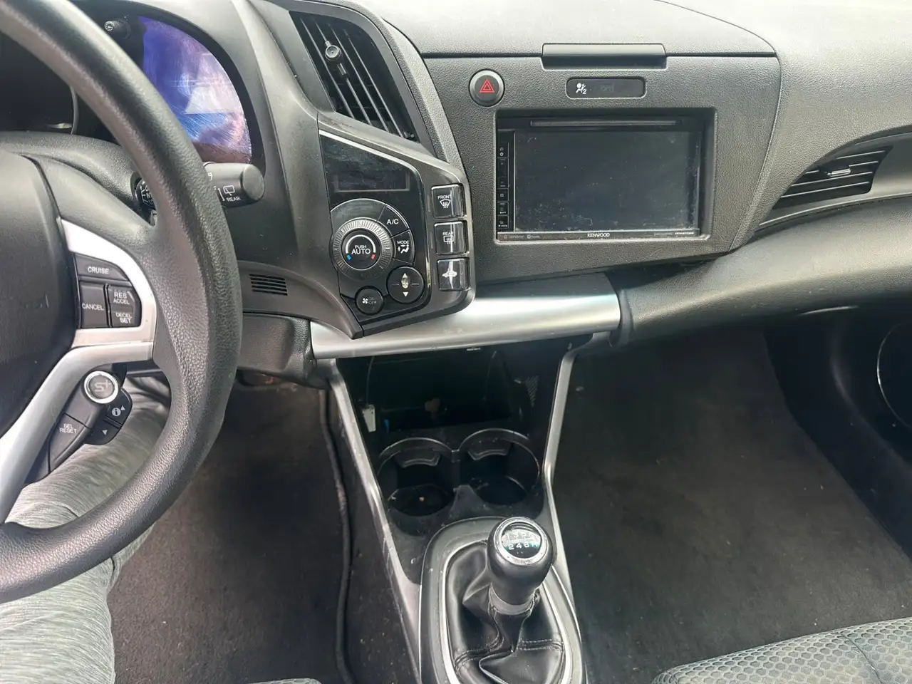 Honda CR-Z снимка Honda CR-Z