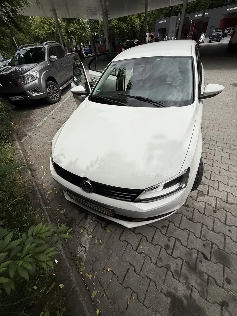 Volkswagen Jetta 1.6 TDI Comfortline - 2