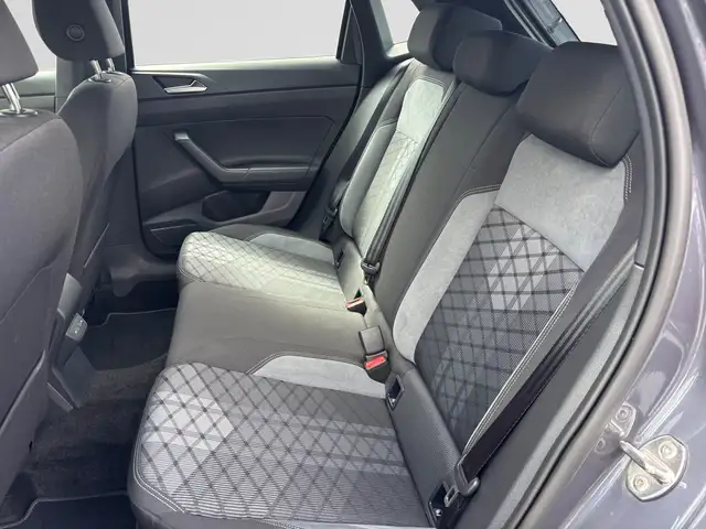 Volkswagen Polo view 14