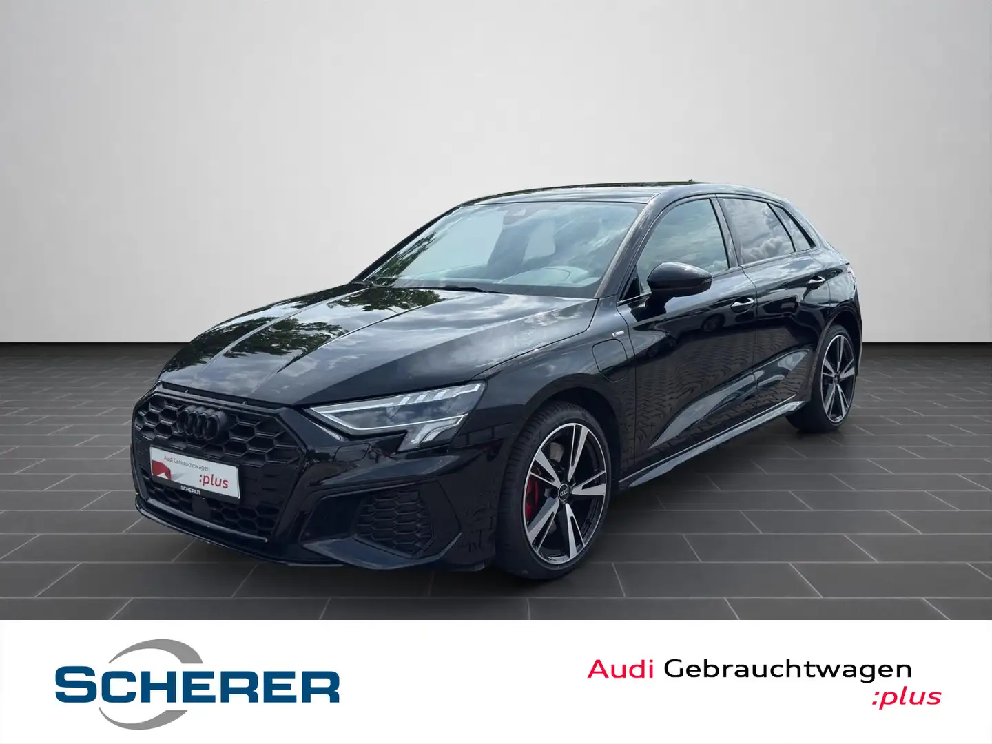 Audi A3 45 TFSIe S line S tronic PANO LED N Schwarz - 1
