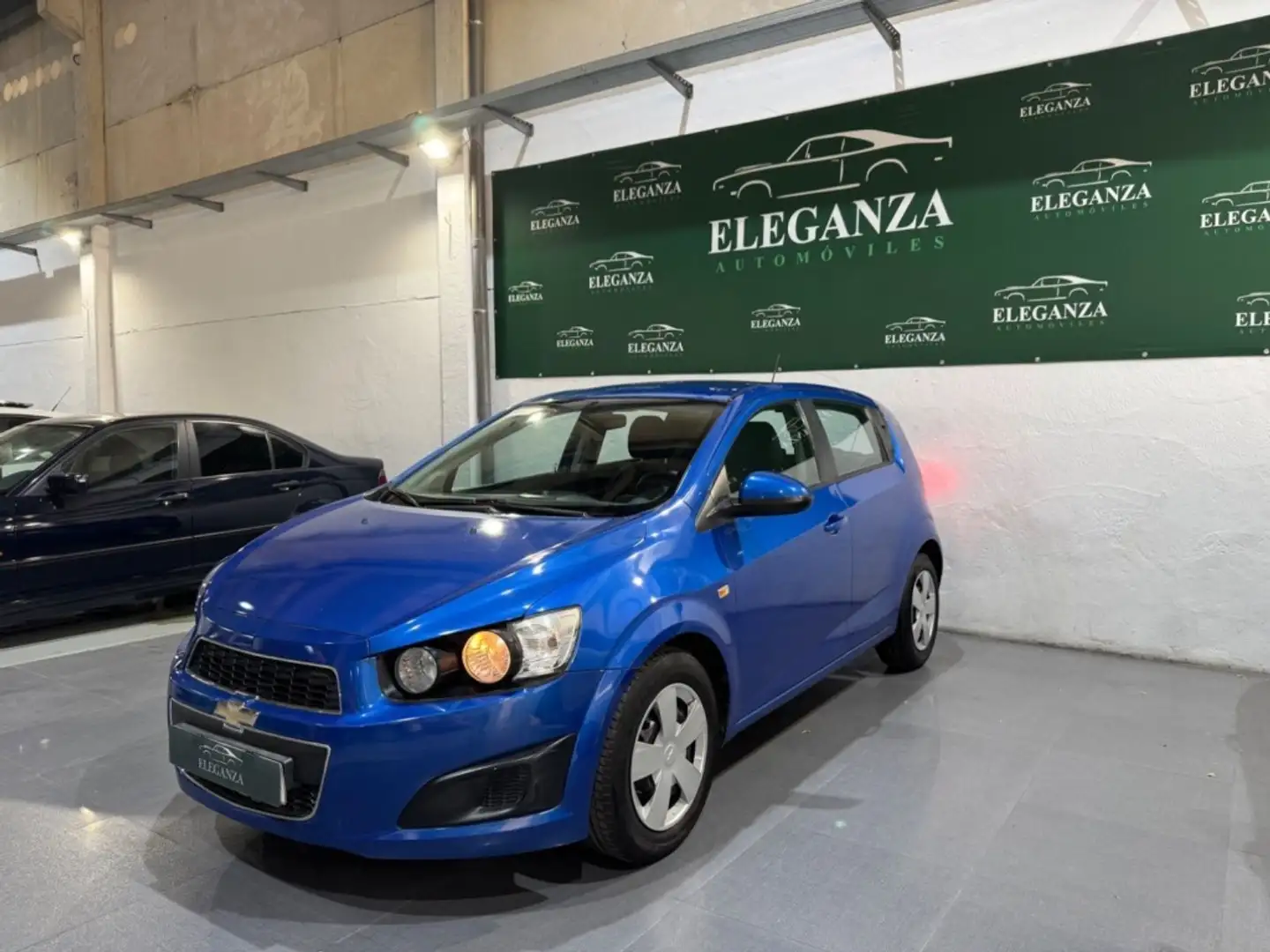 Chevrolet Aveo 1.4 16v LT+ Azul - 1