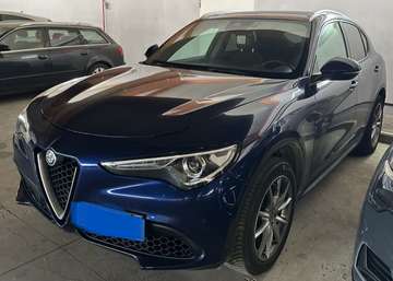 Stelvio 2.0 t Executive Q4 200cv auto
