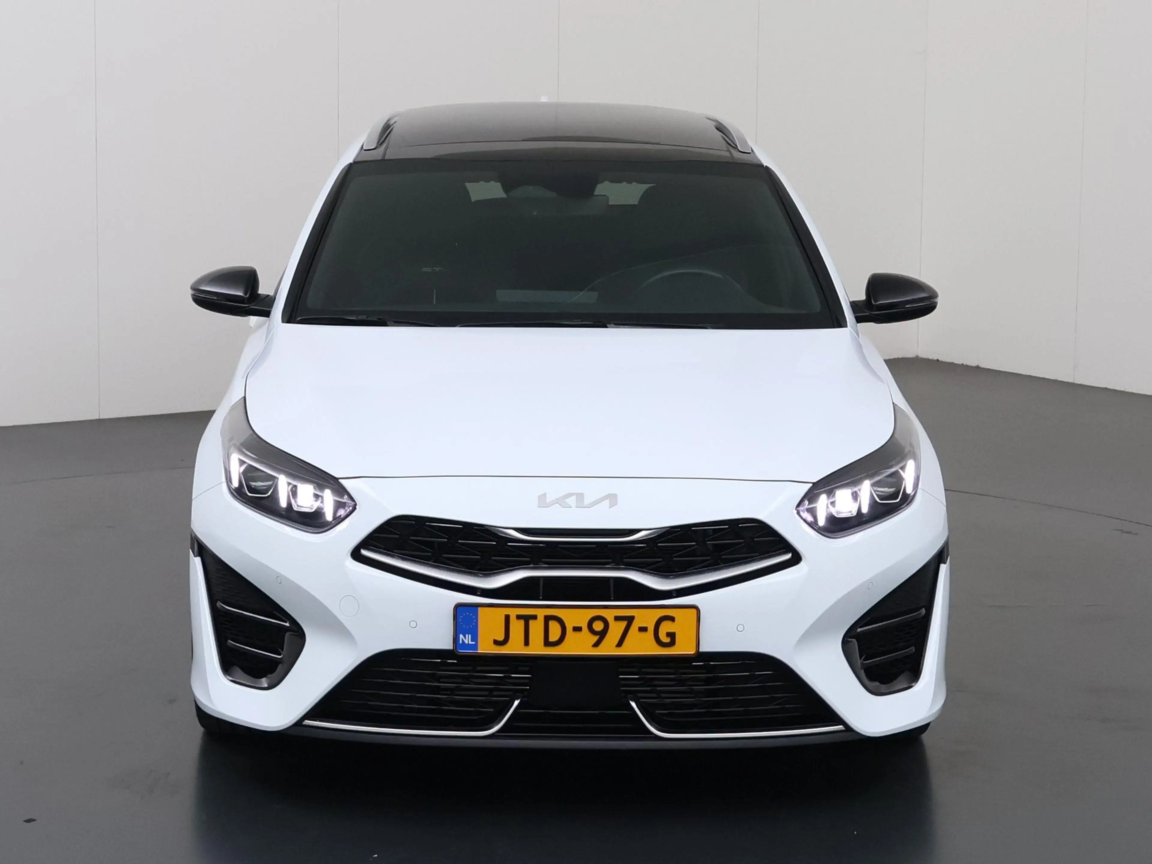 Kia Ceed SW / cee'd SW Sportswagon 1.5 T-GDi GT-PlusLine | Panoramadak | — photo 3