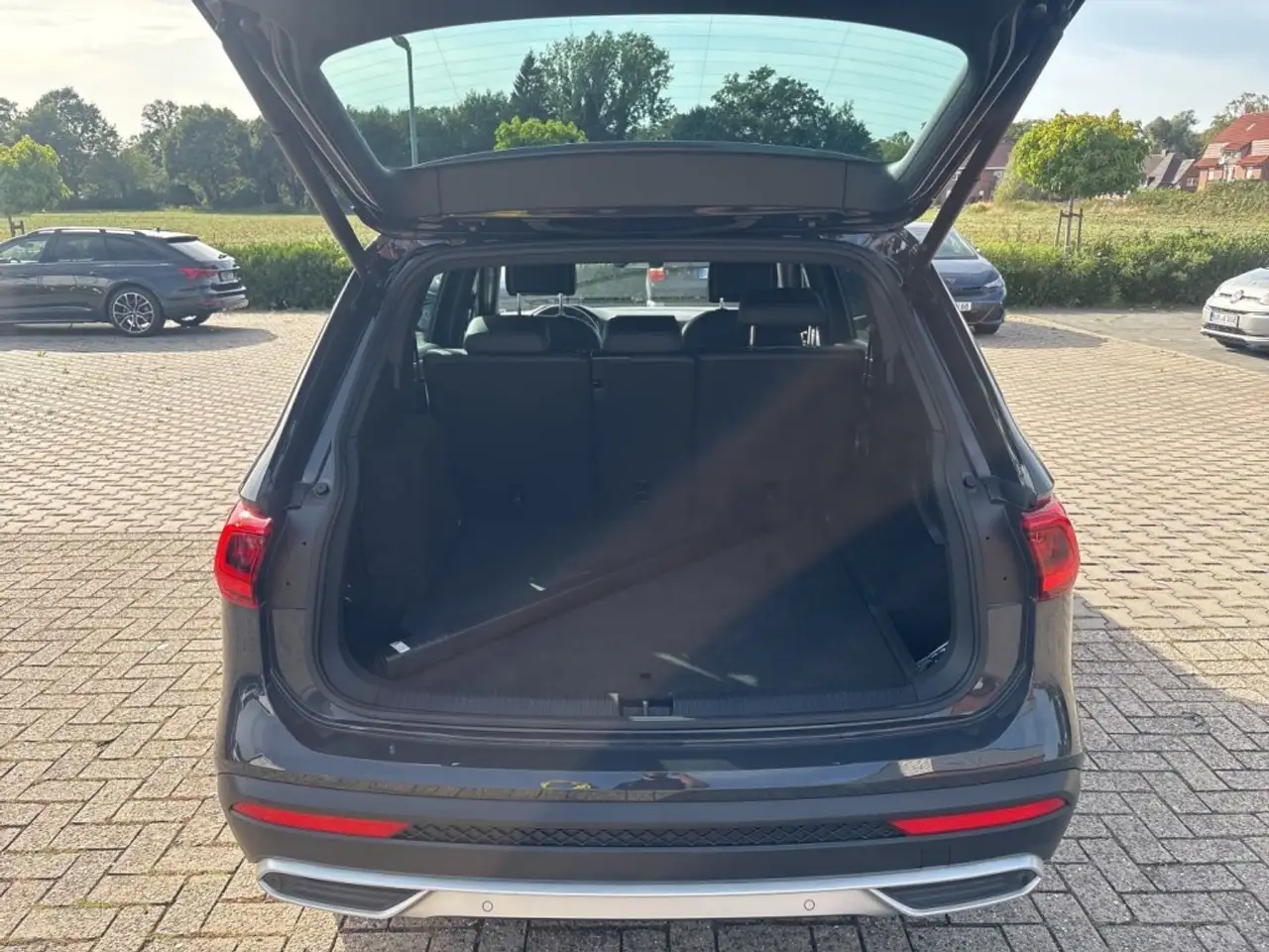 SEAT Tarraco 1.4 TSI e-HYBRID XCELLENCE ZWENK.TREKHAAK/ACC/CAME, миниатюра 10