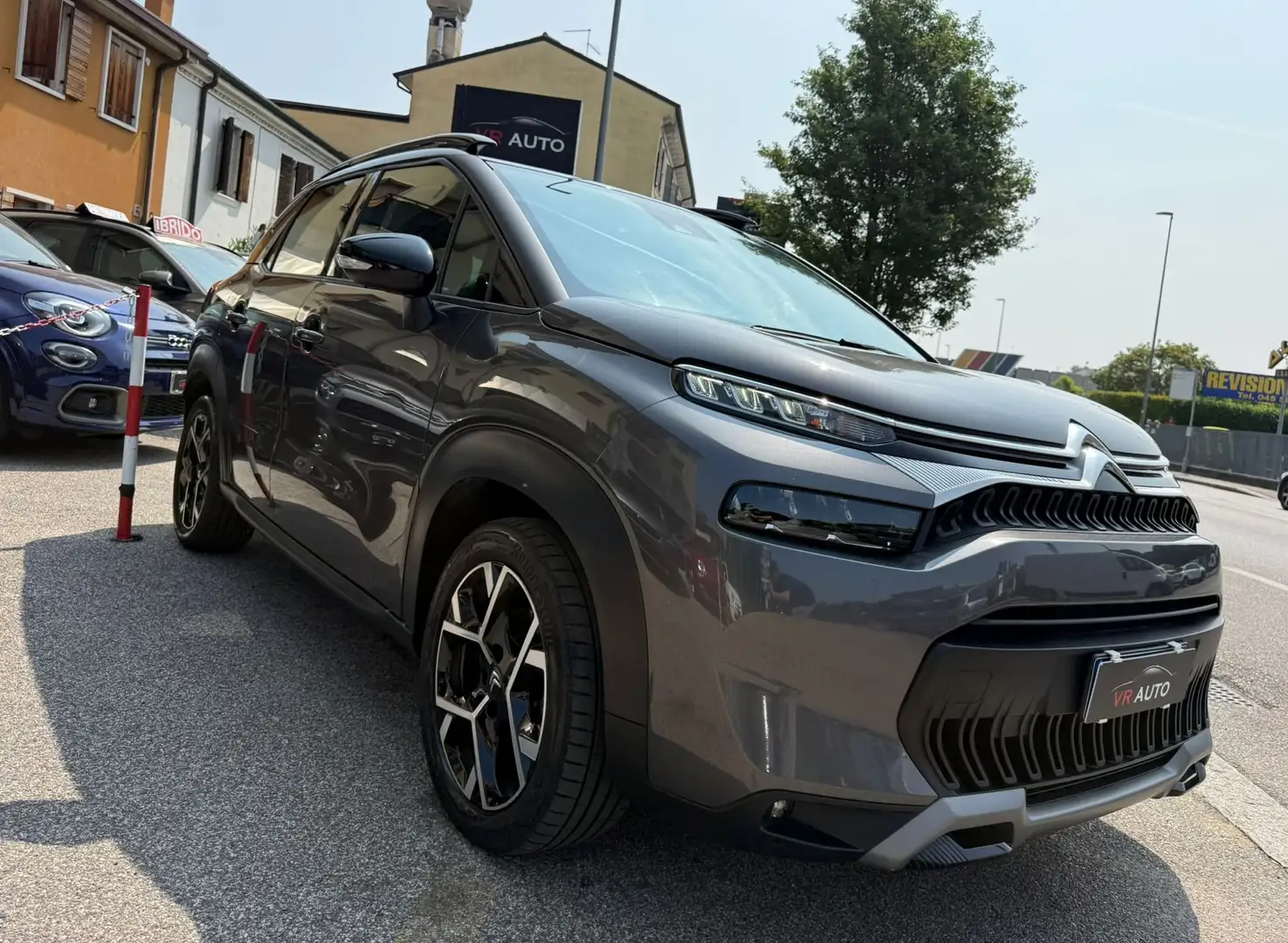 Citroen C3 Aircross PureTech 110 S&S - MAX / PROMO FIN Gris - 1