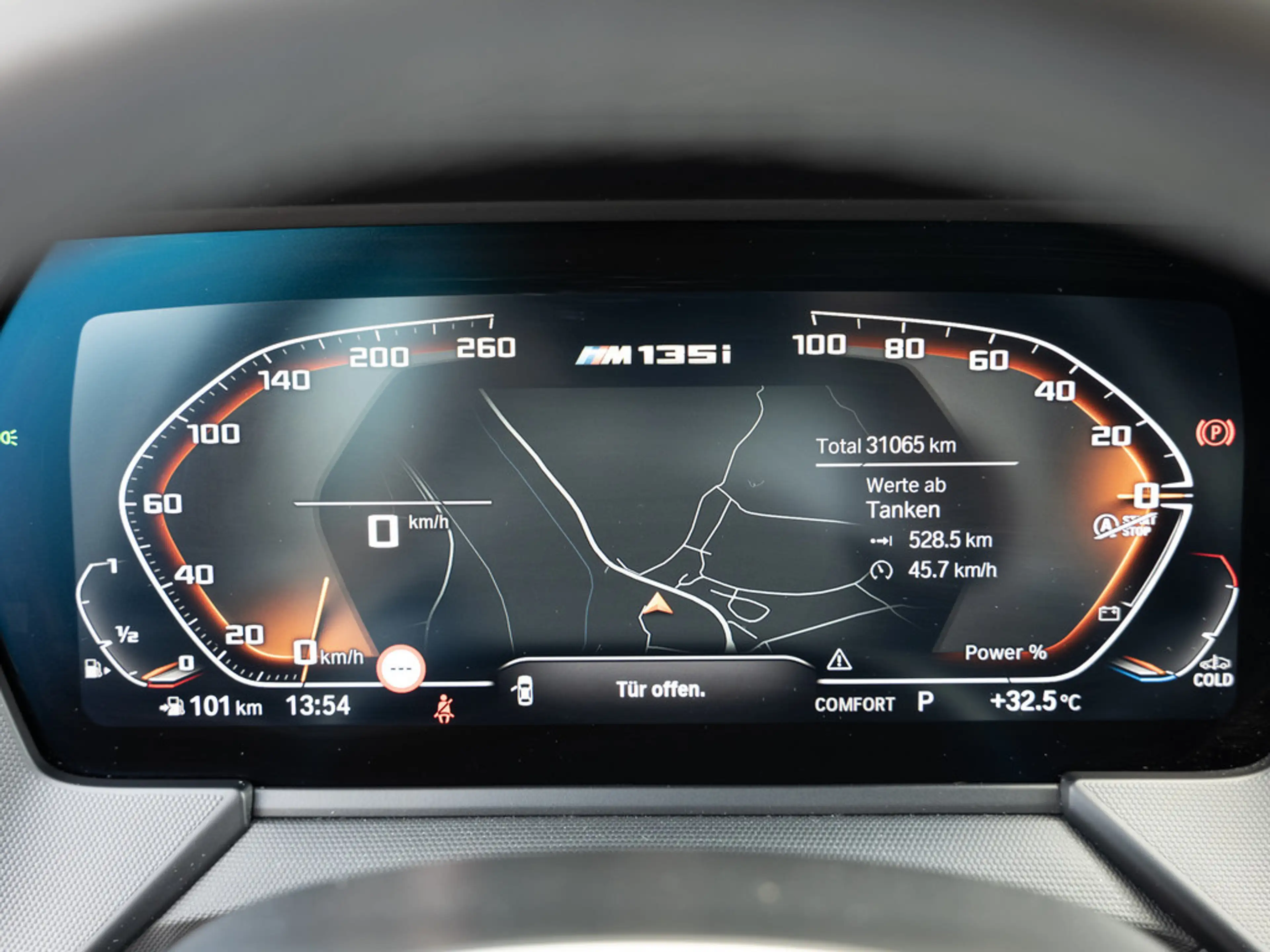 BMW 135 xDrive PANO LED NAVI KAMERA SHZ PDC KLIMA — photo 15