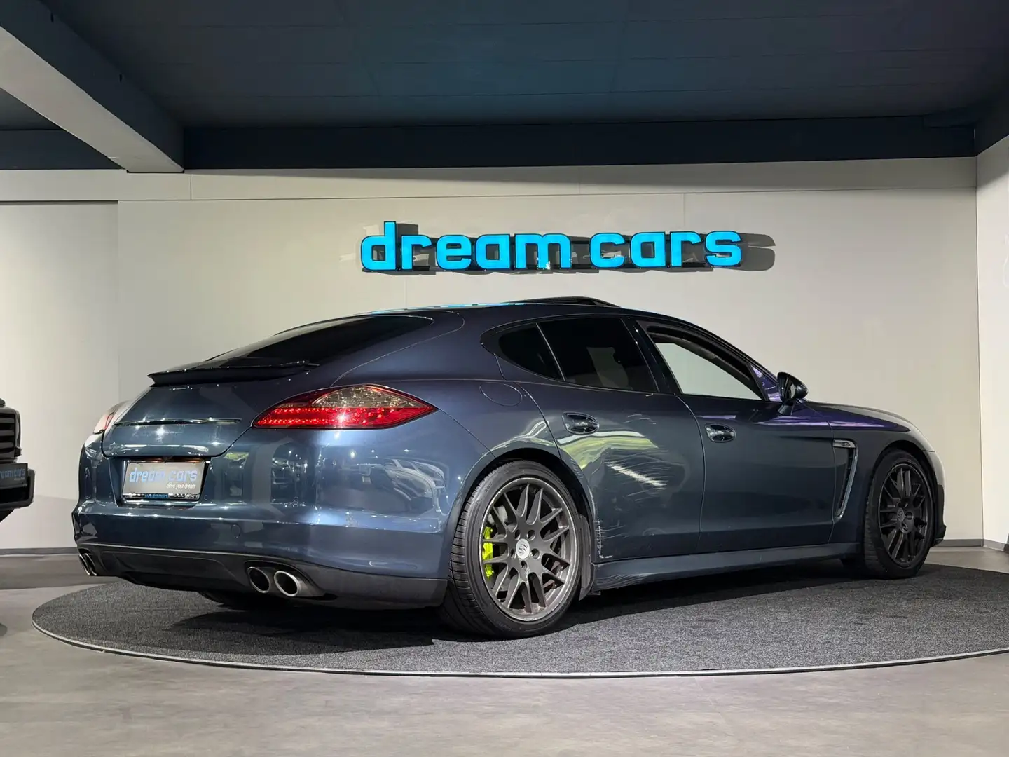 Porsche Panamera 4.8 V8 4S / CARBON / Schiebedach / NAV / BOSE / K Blau - 2