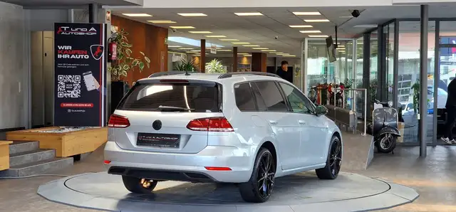 Volkswagen Golf view 7