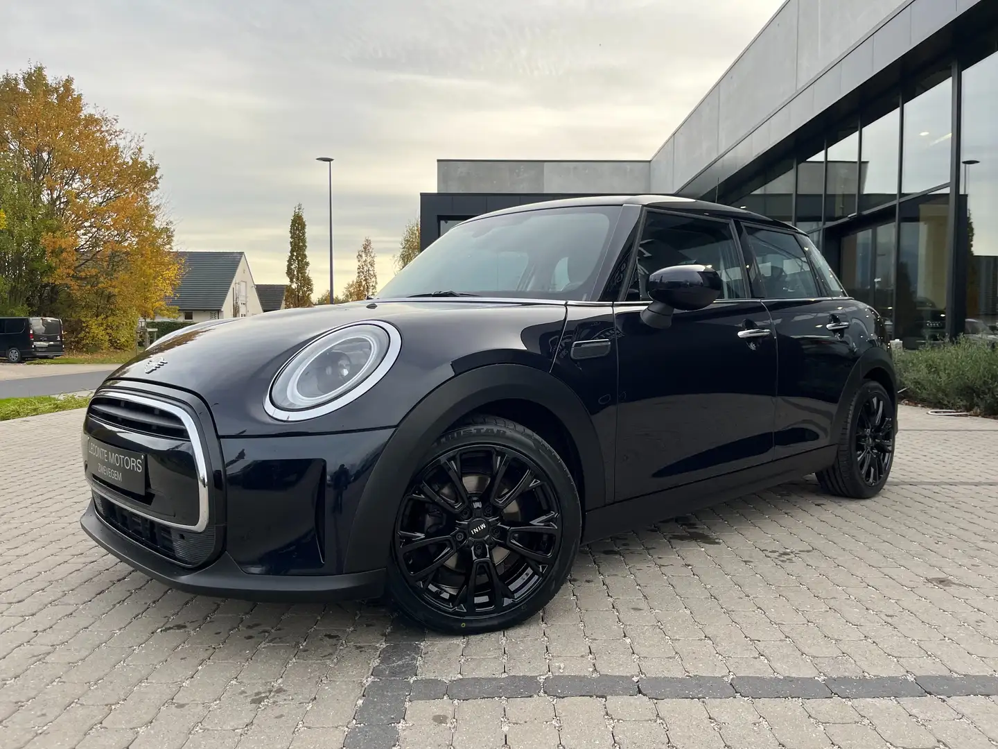 MINI One Mini One 1.5iA 5-deurs Full-LED/Carplay/Gps/PDC... Bleu - 2