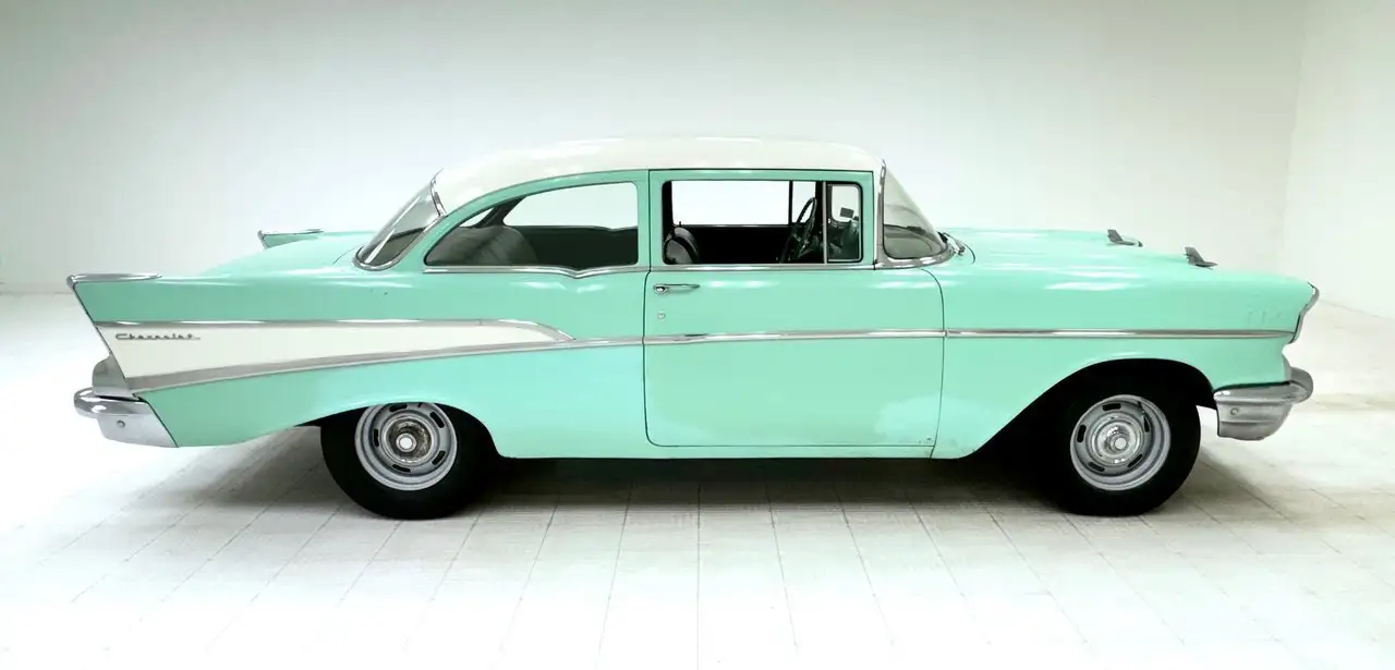 Chevrolet 2-Door Sedan, foto 6