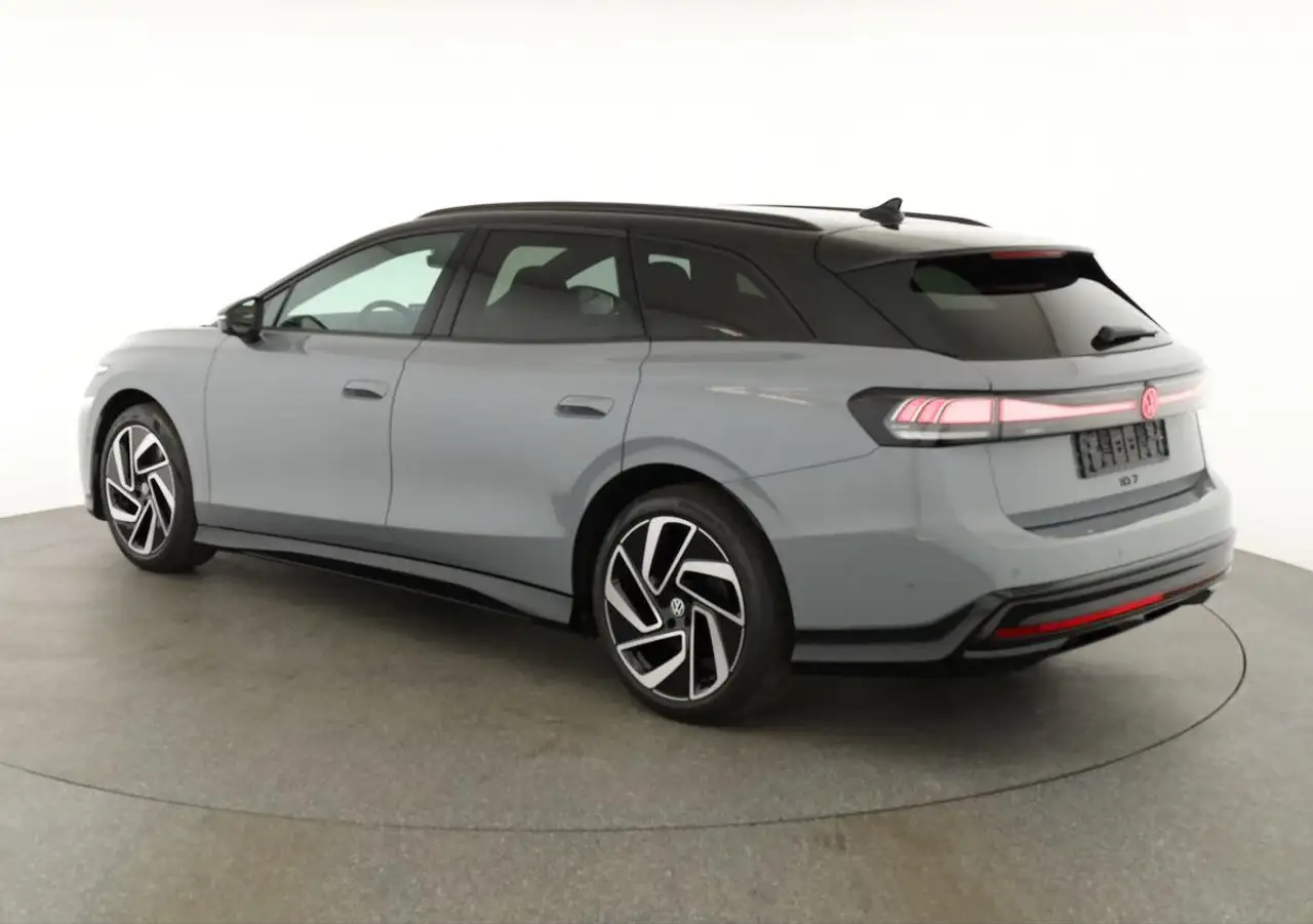 Volkswagen ID.7 Tourer Pro S Black Style, IQ.Light, HuD, AreaView, 5